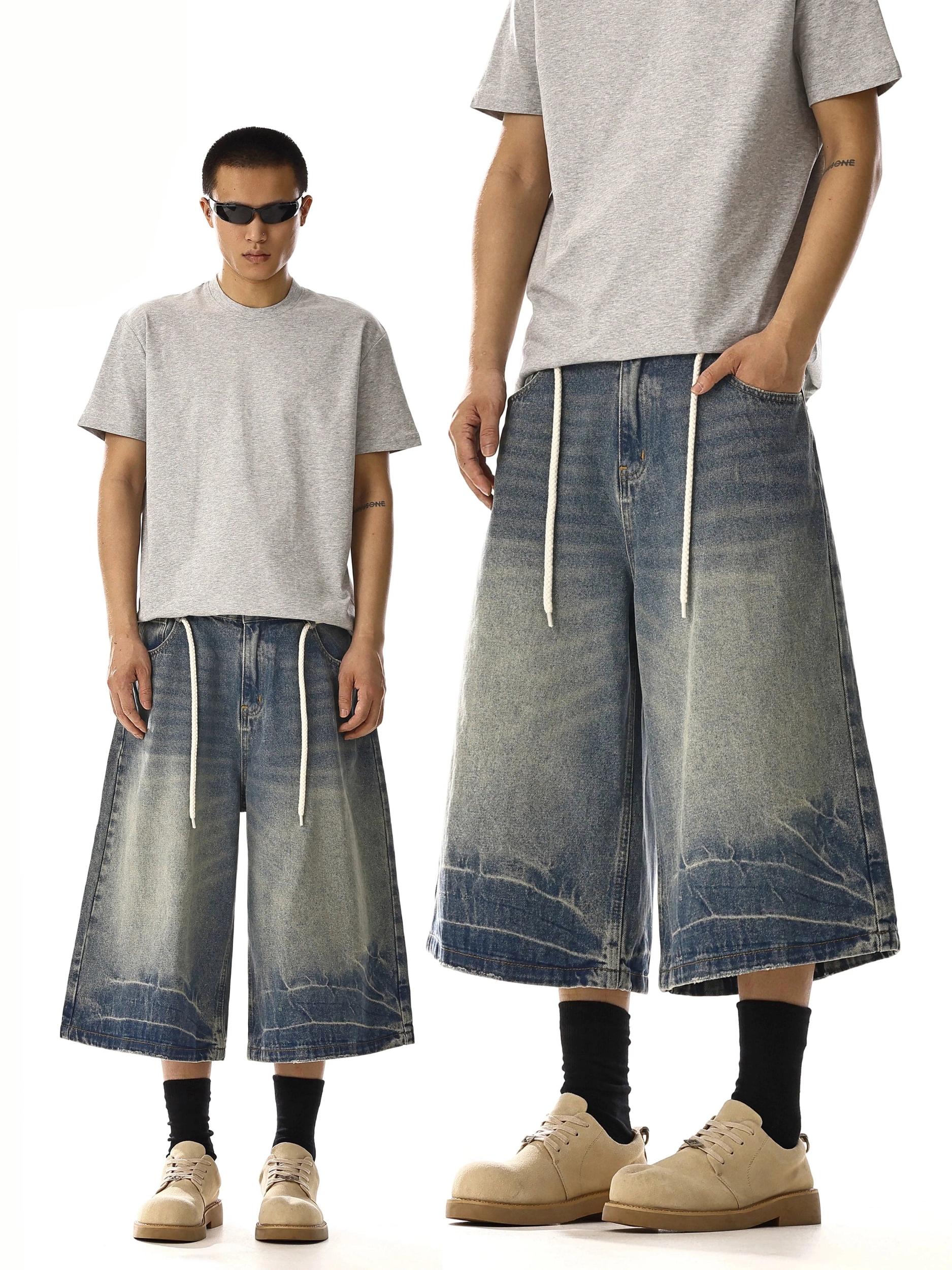 RT No. 18123 DRAWSTRING WASHED DENIM SHORTS Product Image