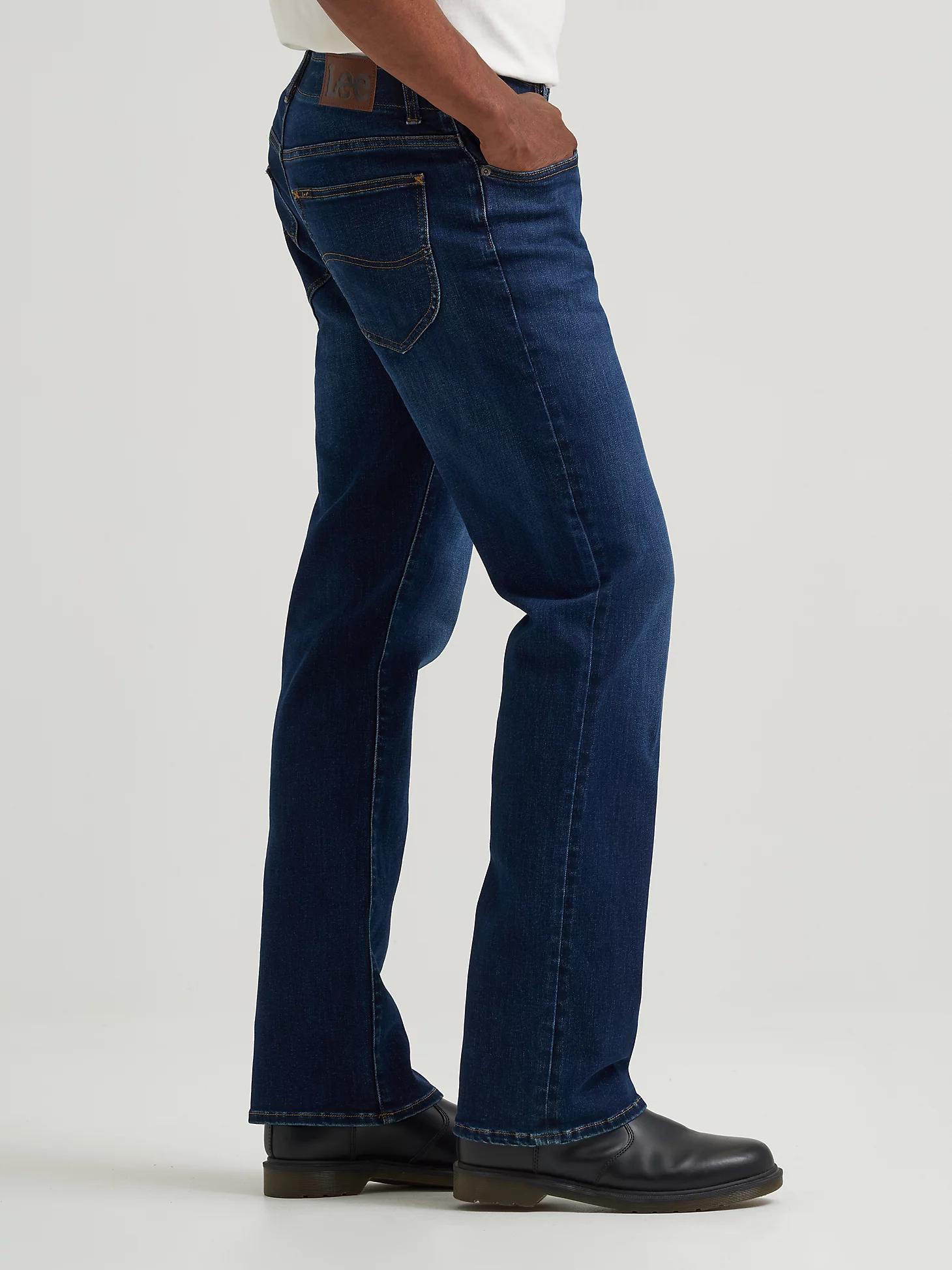 Men's Extreme Motion Bootcut Jean | Men's MEN | Lee® Product Image