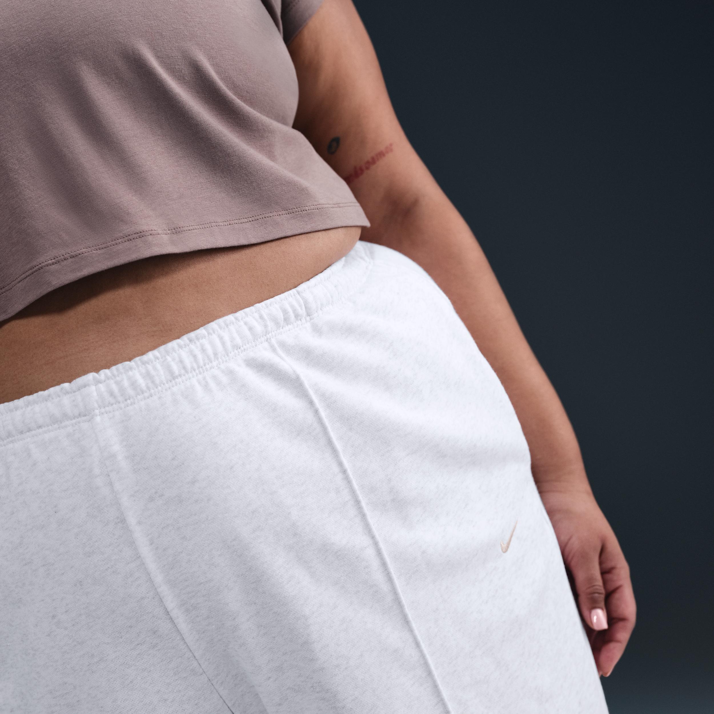 Women's Nike Sportswear Chill Terry Mid-Rise French Terry Open-Hem Sweatpants (Plus Size) Product Image