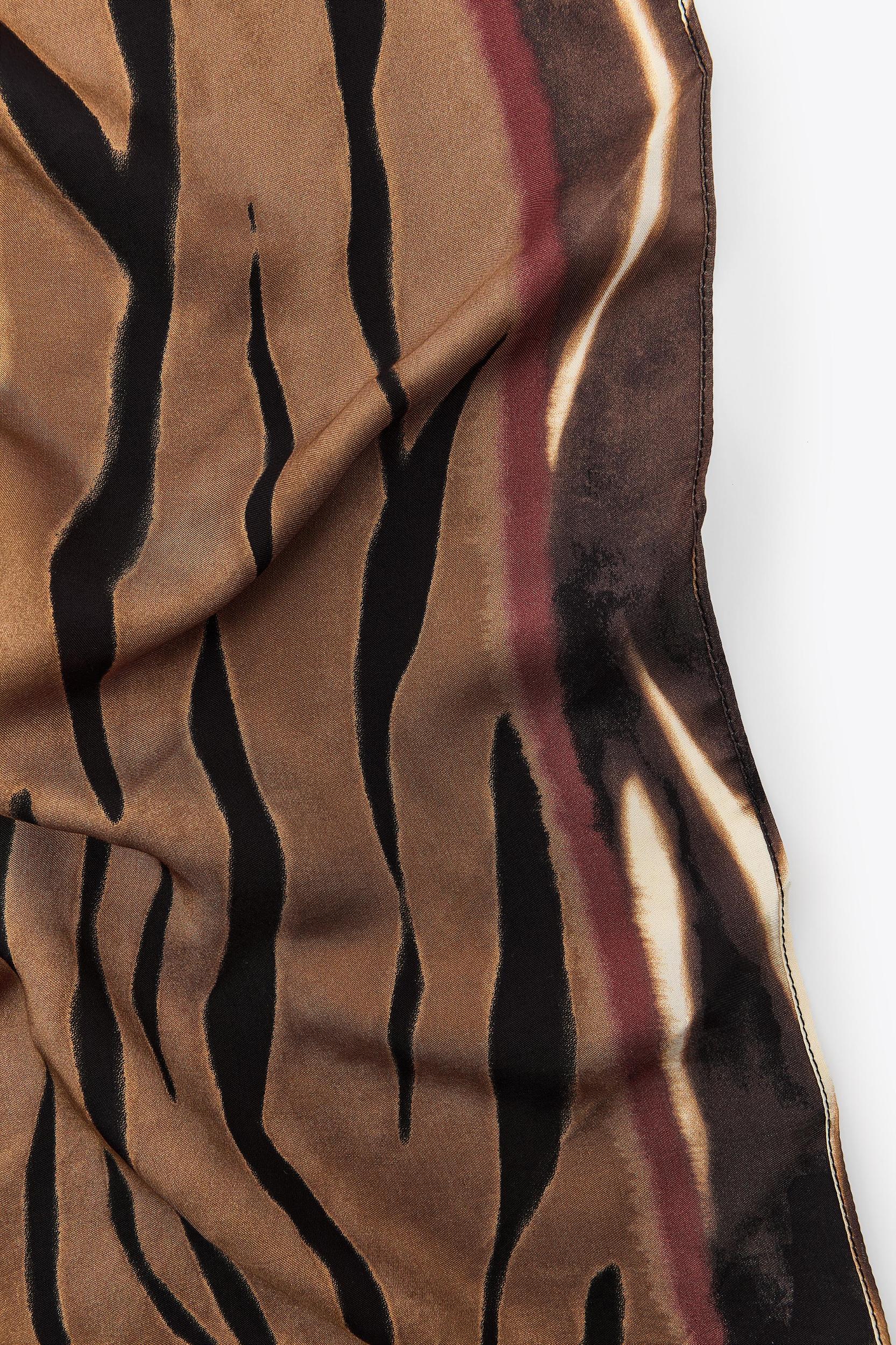 ANIMAL PRINT VISCOSE SCARF Product Image