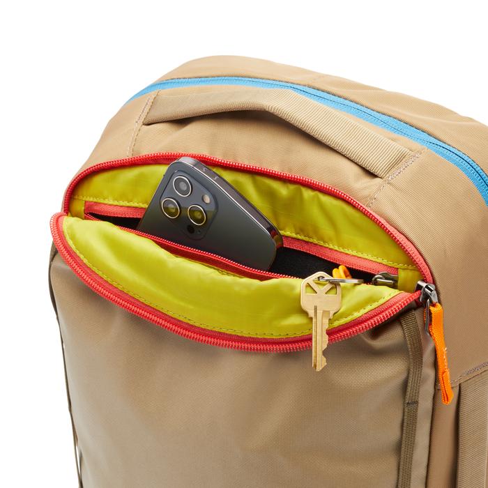 Chasqui 13L Sling - Cada Día Product Image