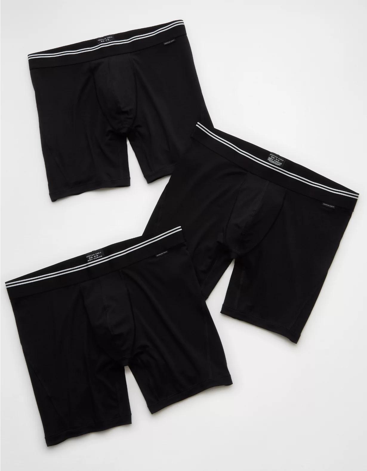 AEO Men's Snoopy Football 6" Flex Boxer Brief Product Image