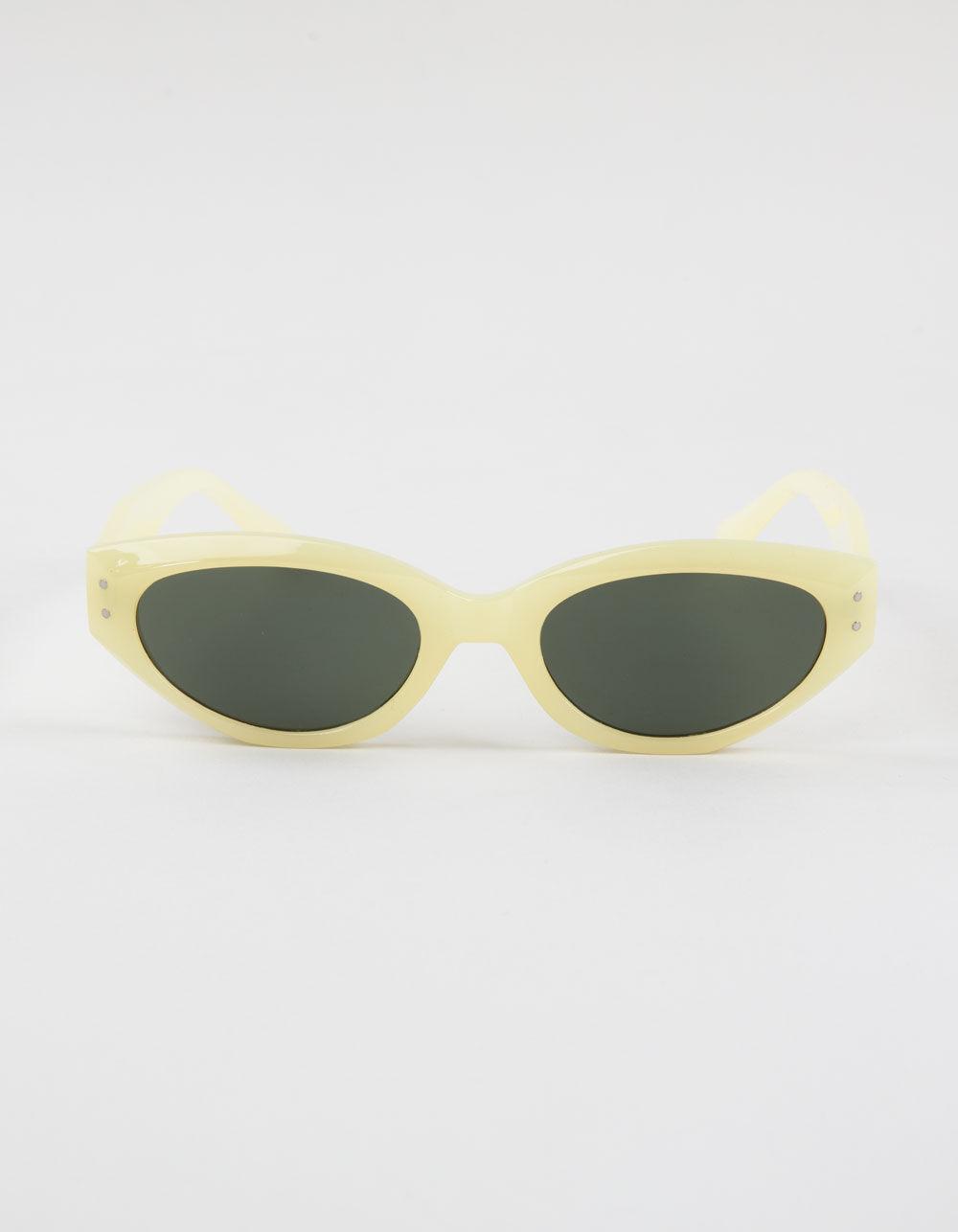 RSQ Missy Cat Eye Sunglasses - LT GREEN Product Image