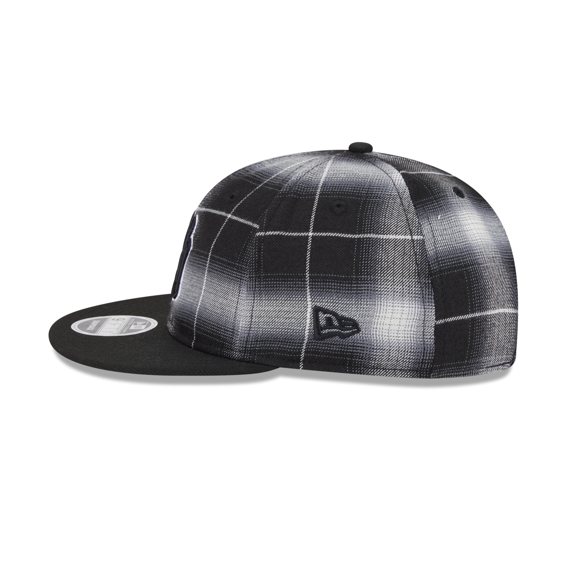 Los Angeles Dodgers Black and White Plaid Retro Crown 9FIFTY Snapback Hat Male Product Image