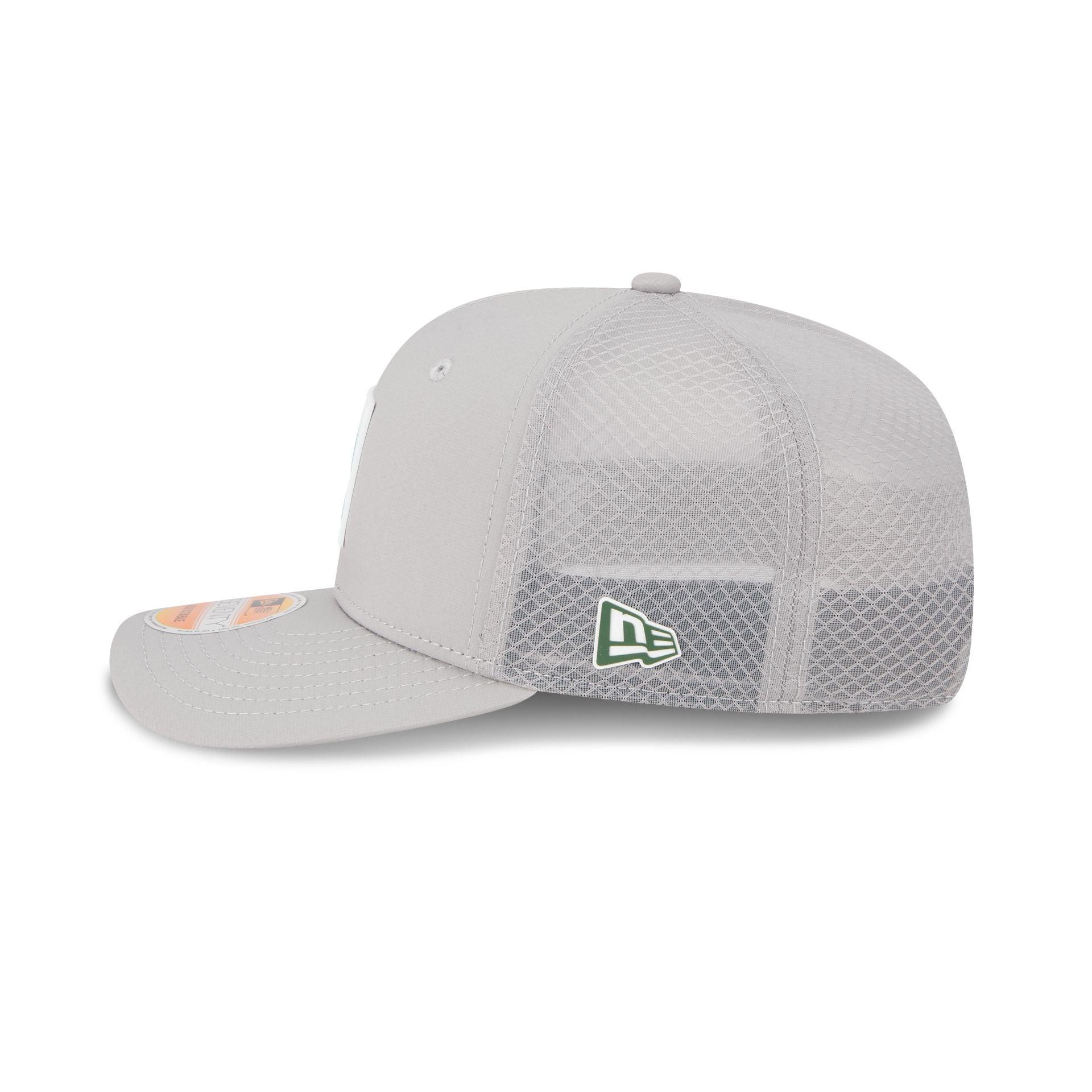 Green Bay Packers 2025 Sideline Hot Weather Gray 9SEVENTY Trucker Hat Male Product Image