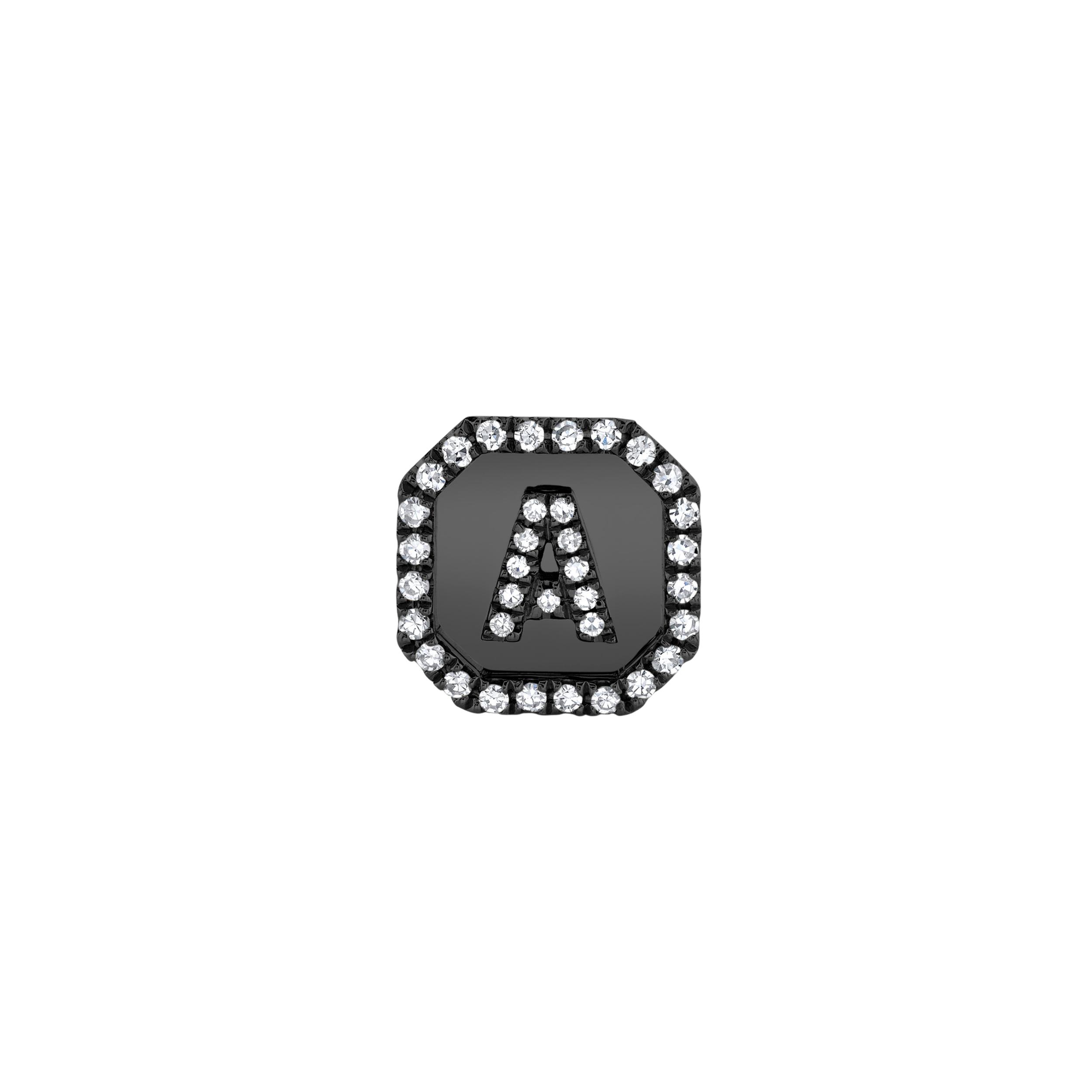 MINI ME DIAMOND PAVE INITIAL SINGLE NAMEPLATE STUD Product Image