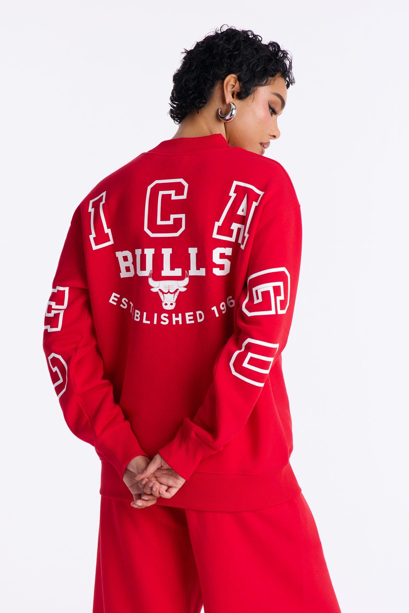 NBA Chicago Bulls Fleece Crew Neck Sweatshirt - Red Female Product Image