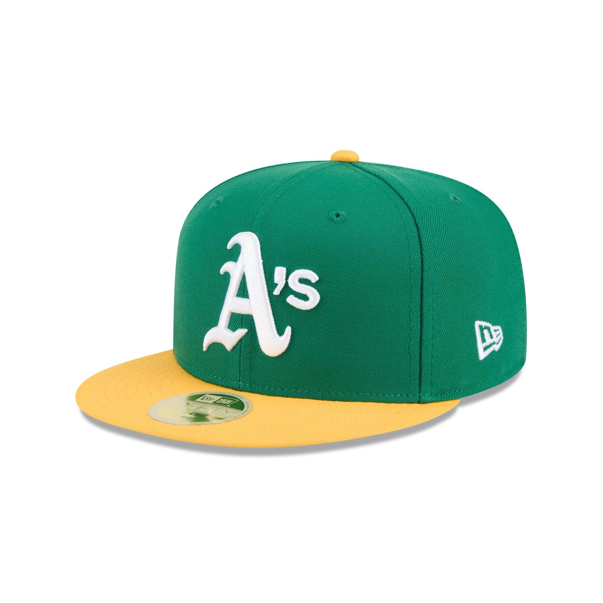 Cleveland Guardians Metallic Gold Logo 59FIFTY Fitted Hat Male Product Image