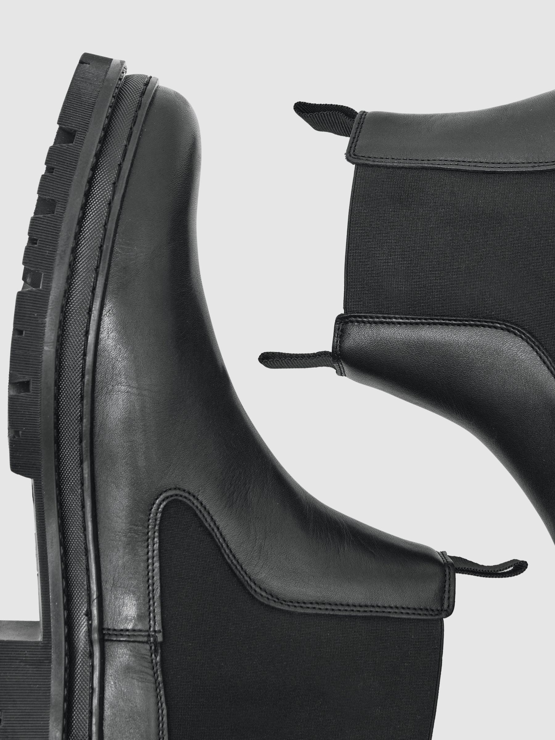 Leather Chelsea Boots in Black Product Image