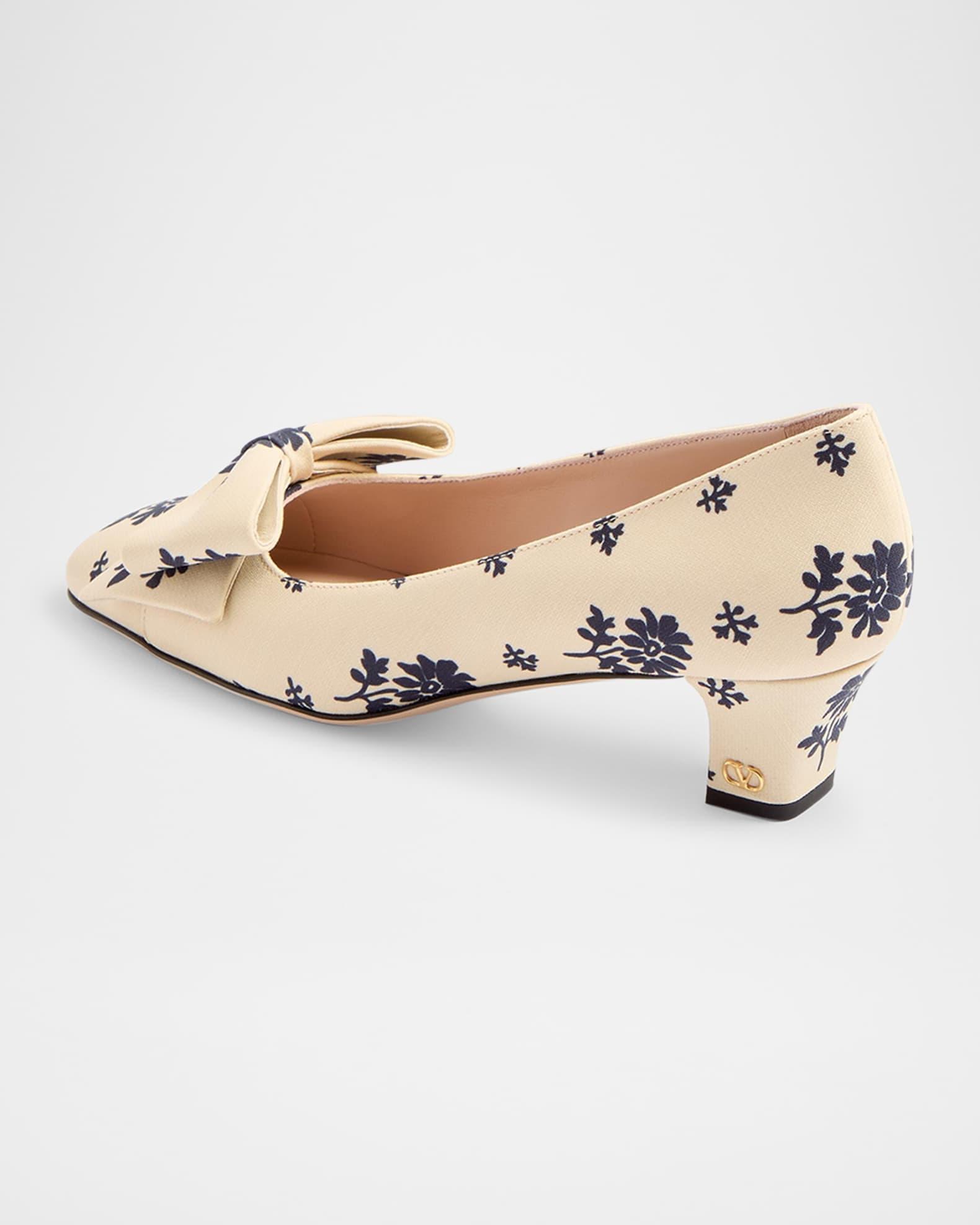 Bowow Floral Bow Pumps Product Image