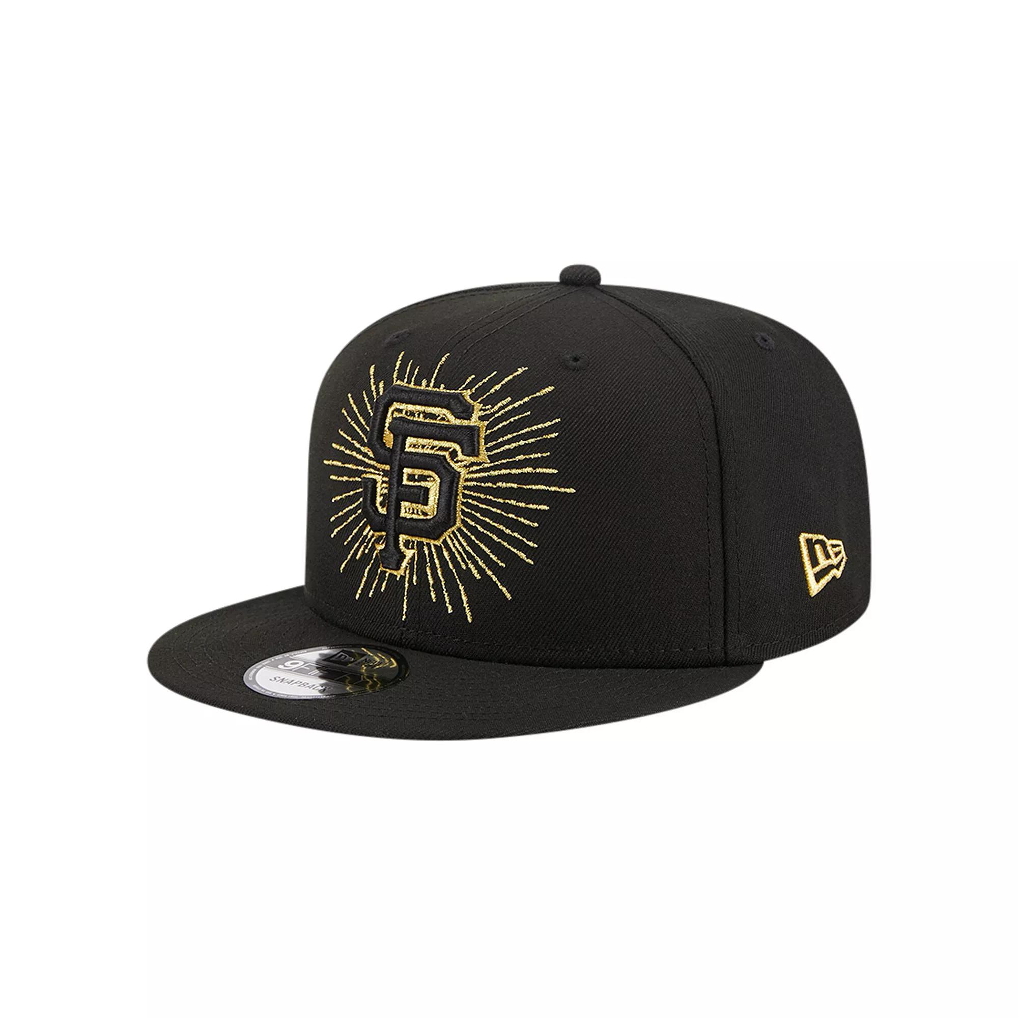 Men's New Era Black San Francisco Giants Metallic Logo 9FIFTY Snapback Hat Product Image