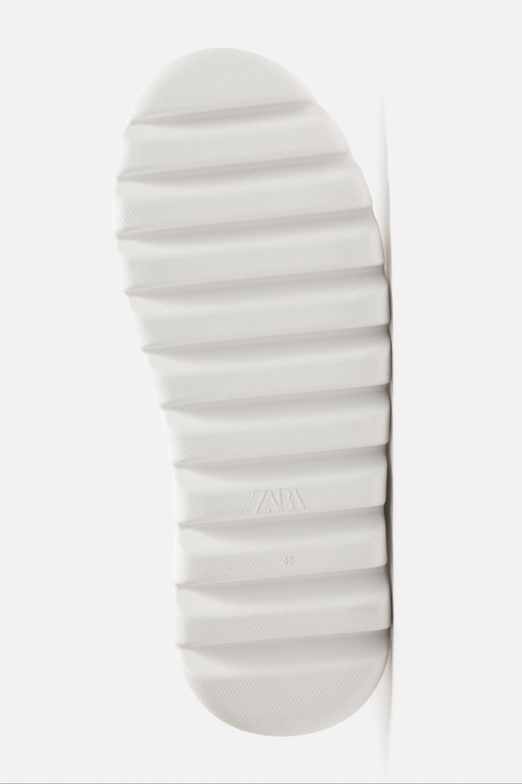 CHUNKY SNEAKERS Product Image