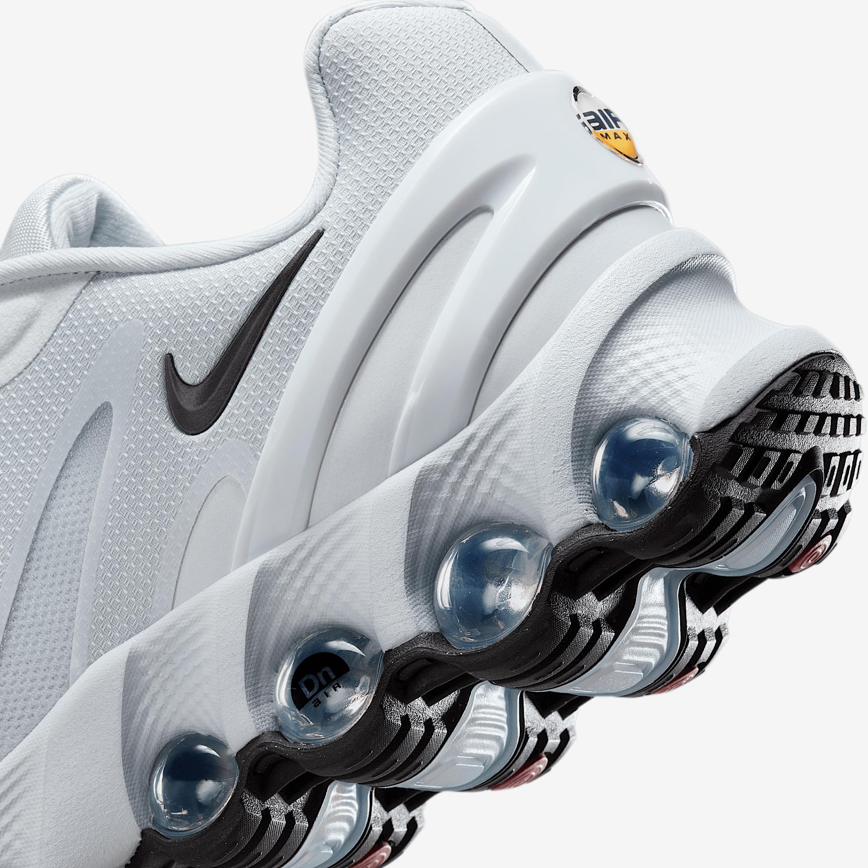 Nike Mens Air Max Dn8 Shoes | FQ7860-010 Product Image