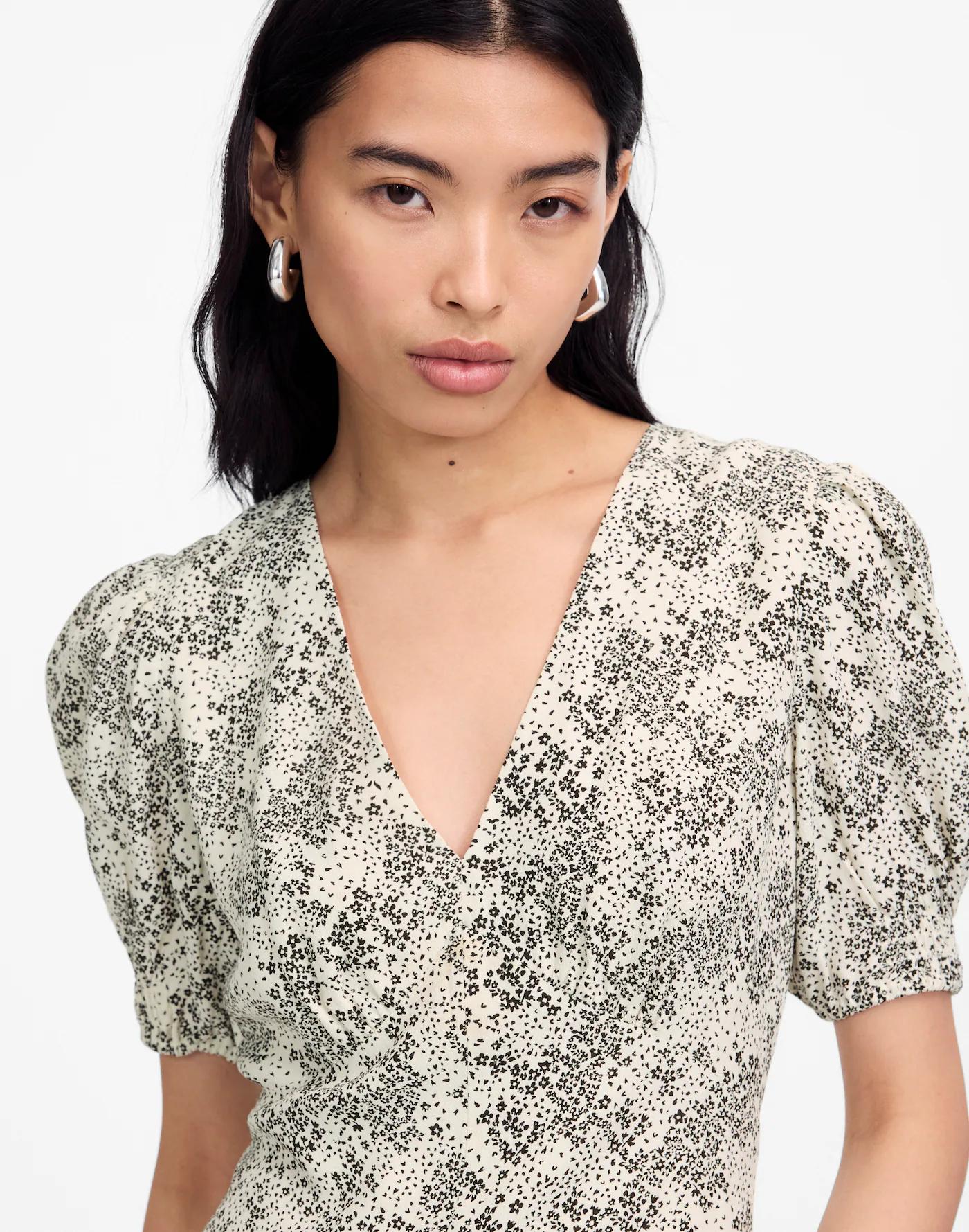 Puff-Sleeve V-Neck Midi Dress in Floral Product Image