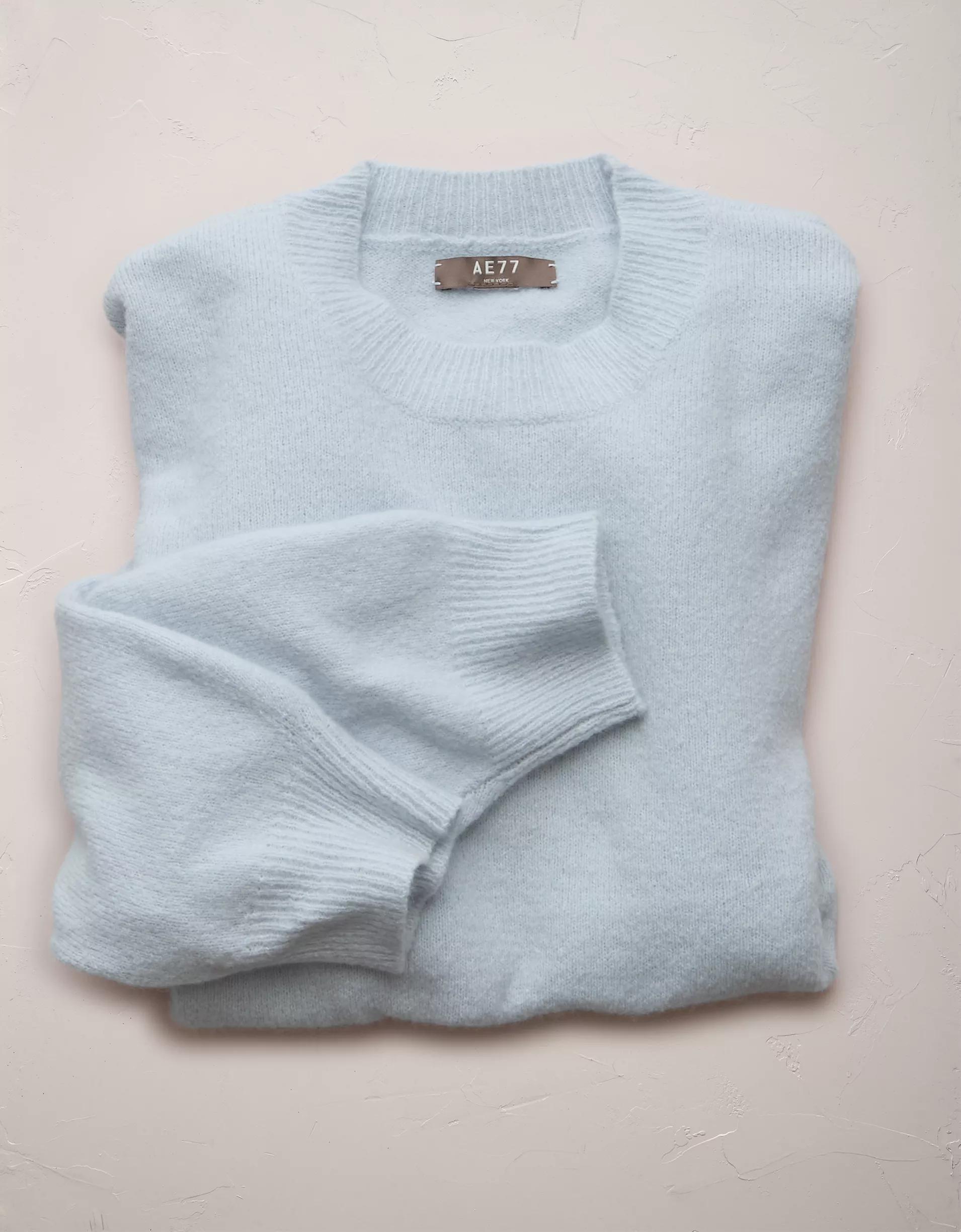 AE77 Premium Cashmere-Blend Crew Neck Boyfriend Sweater Product Image
