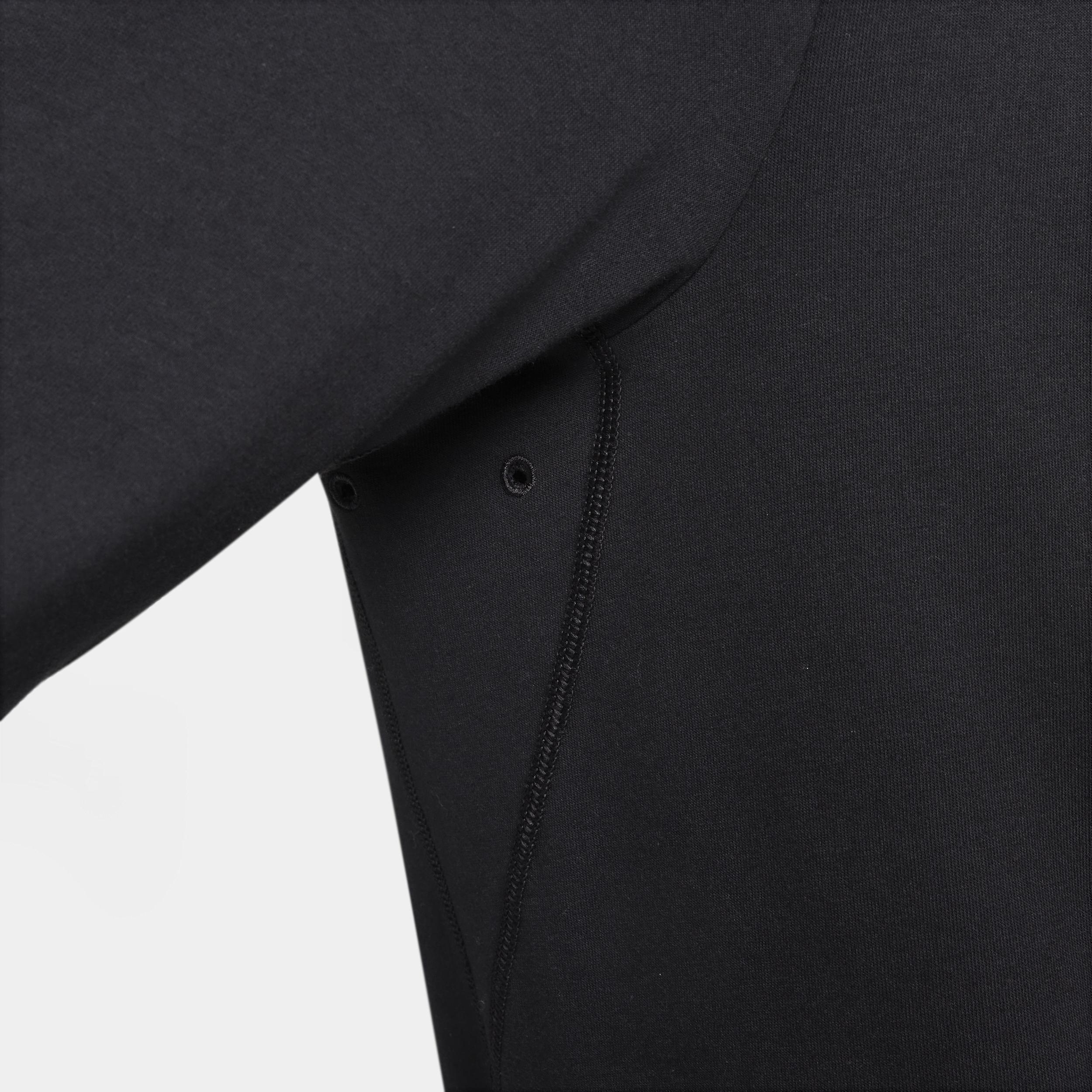 Nike Mens Primary Dri-FIT Long-Sleeve Versatile Top | FB8585-010 Product Image