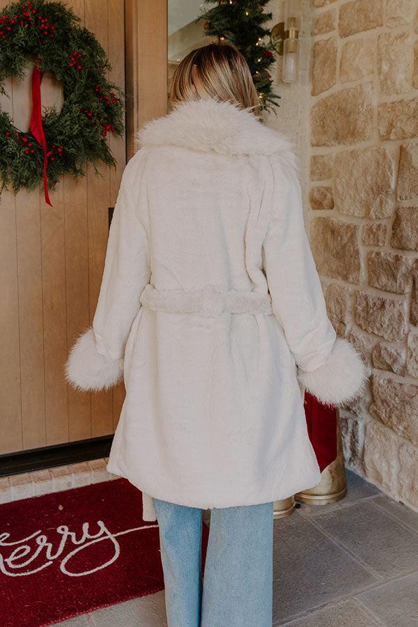 London Afternoon Plush Faux Fur Coat in Ivory Product Image