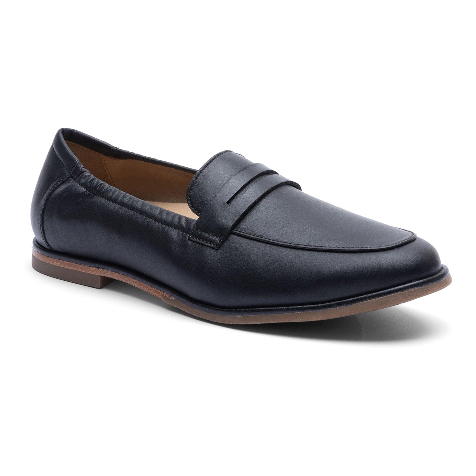 Strada Loafer Female Product Image