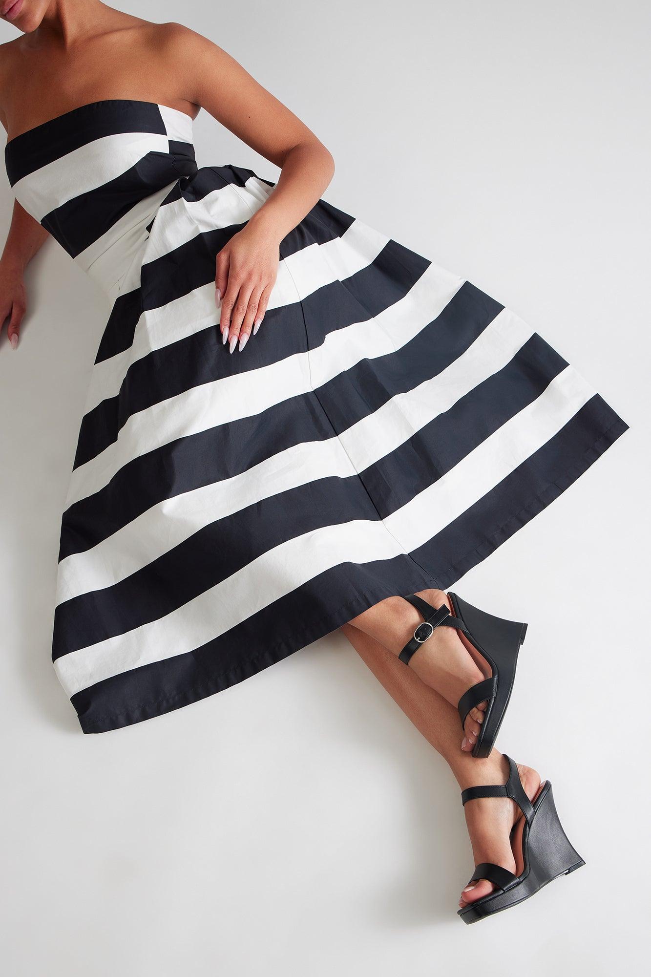 Daily Faux Leather Ankle Strap Wedges - Black Product Image