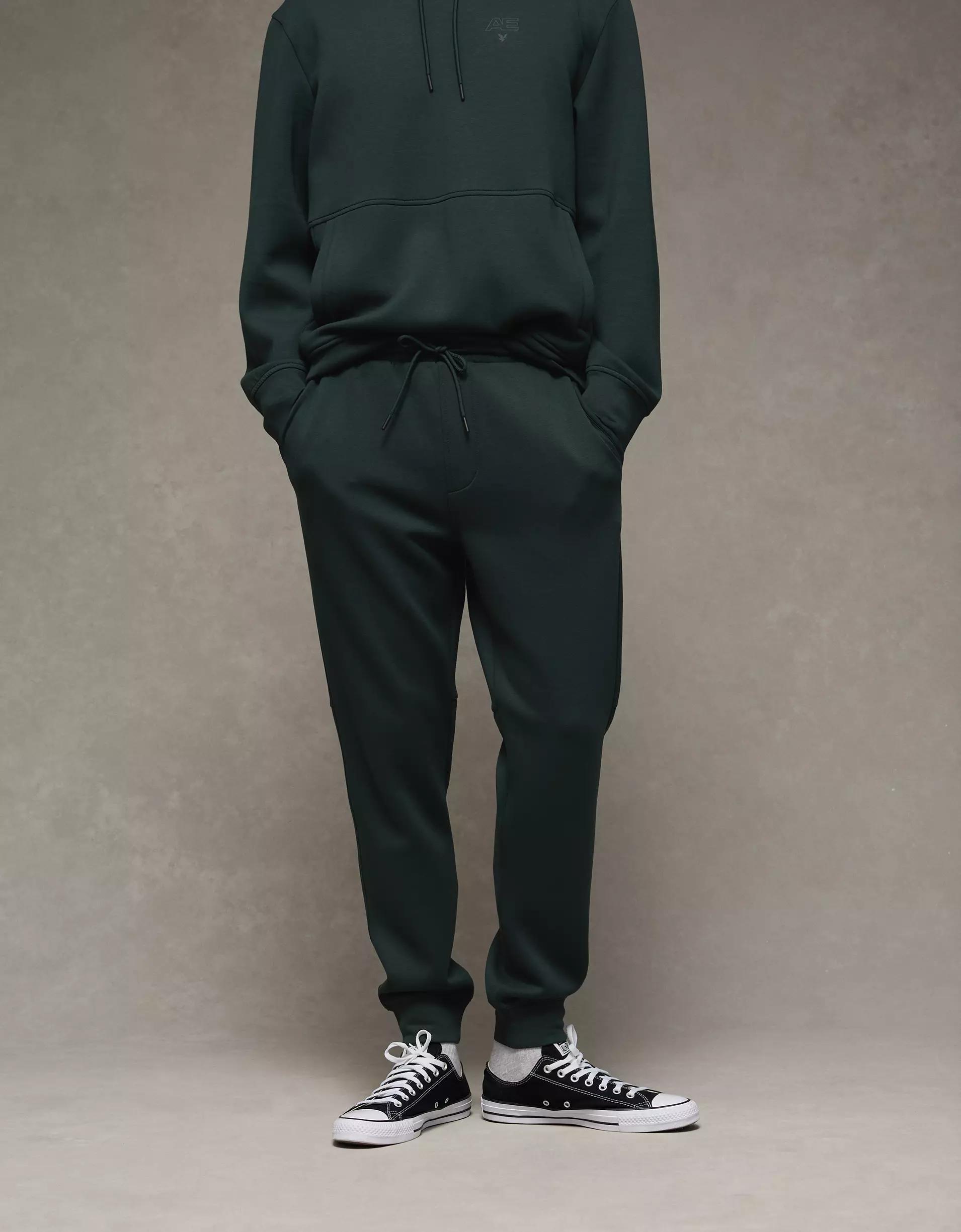 AE 24/7 Jogger Product Image