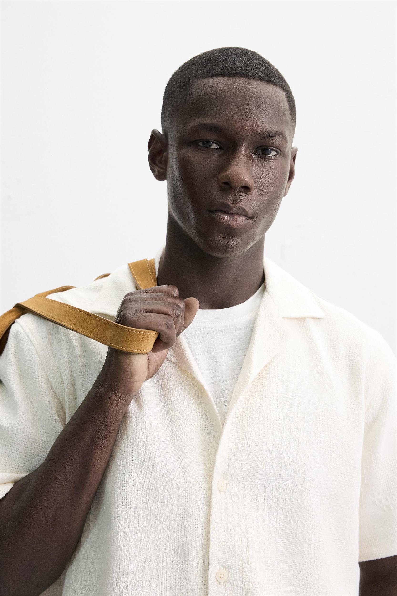 RELAXED FIT JACQUARD SHIRT Product Image