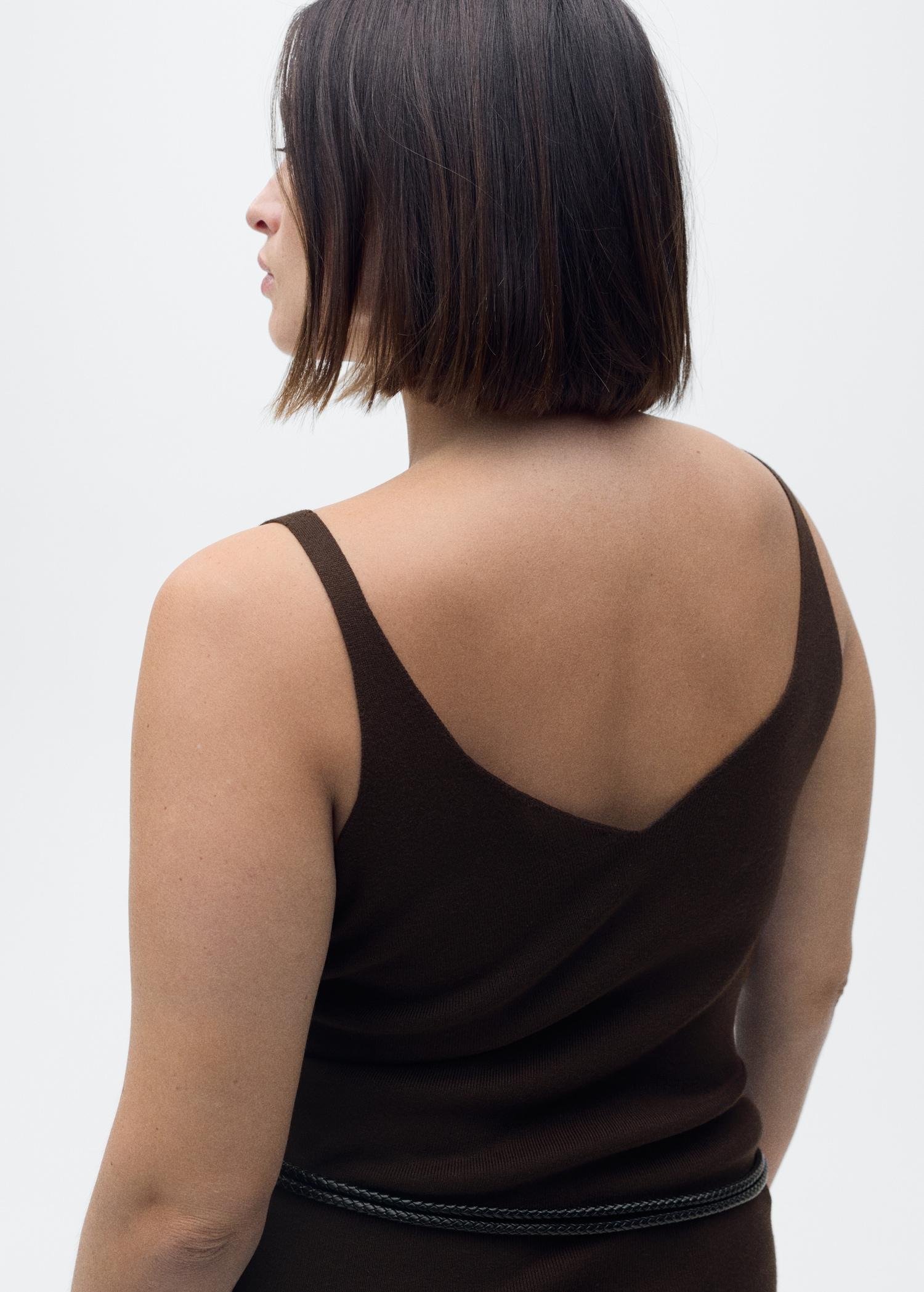 V-neck knit top - Women | MANGO USA Product Image