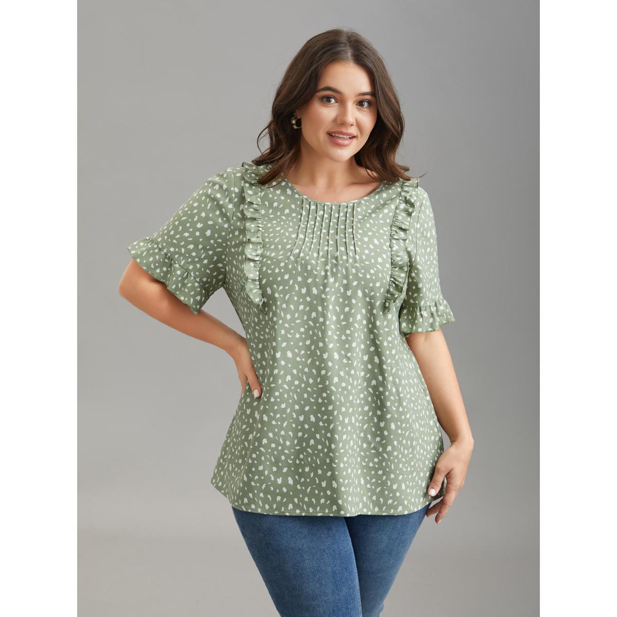 Plus Size Greenbean Ruffled Edges Pleated Floral Shirt Women Elegant Short sleeve Round Neck Everyday Blouses BloomChic 22-24/3X Product Image