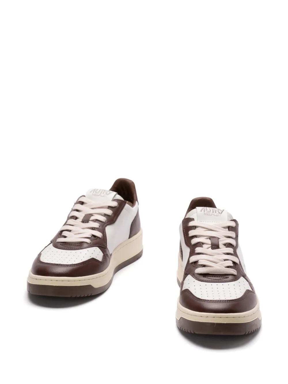 Autry Medalist low-top sneakers Product Image