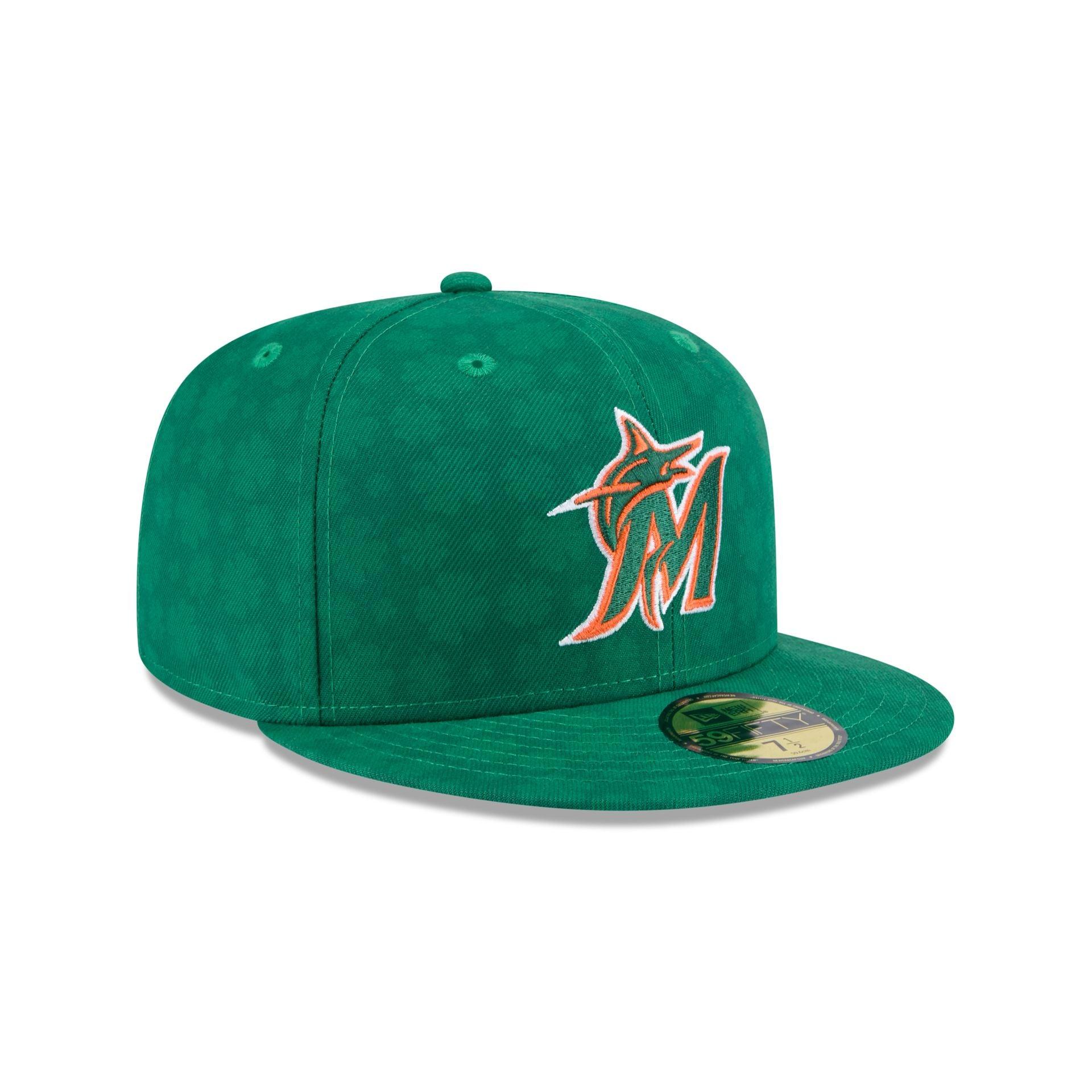 Miami Marlins St. Patrick's Day 2025 59FIFTY Fitted Hat Male Product Image