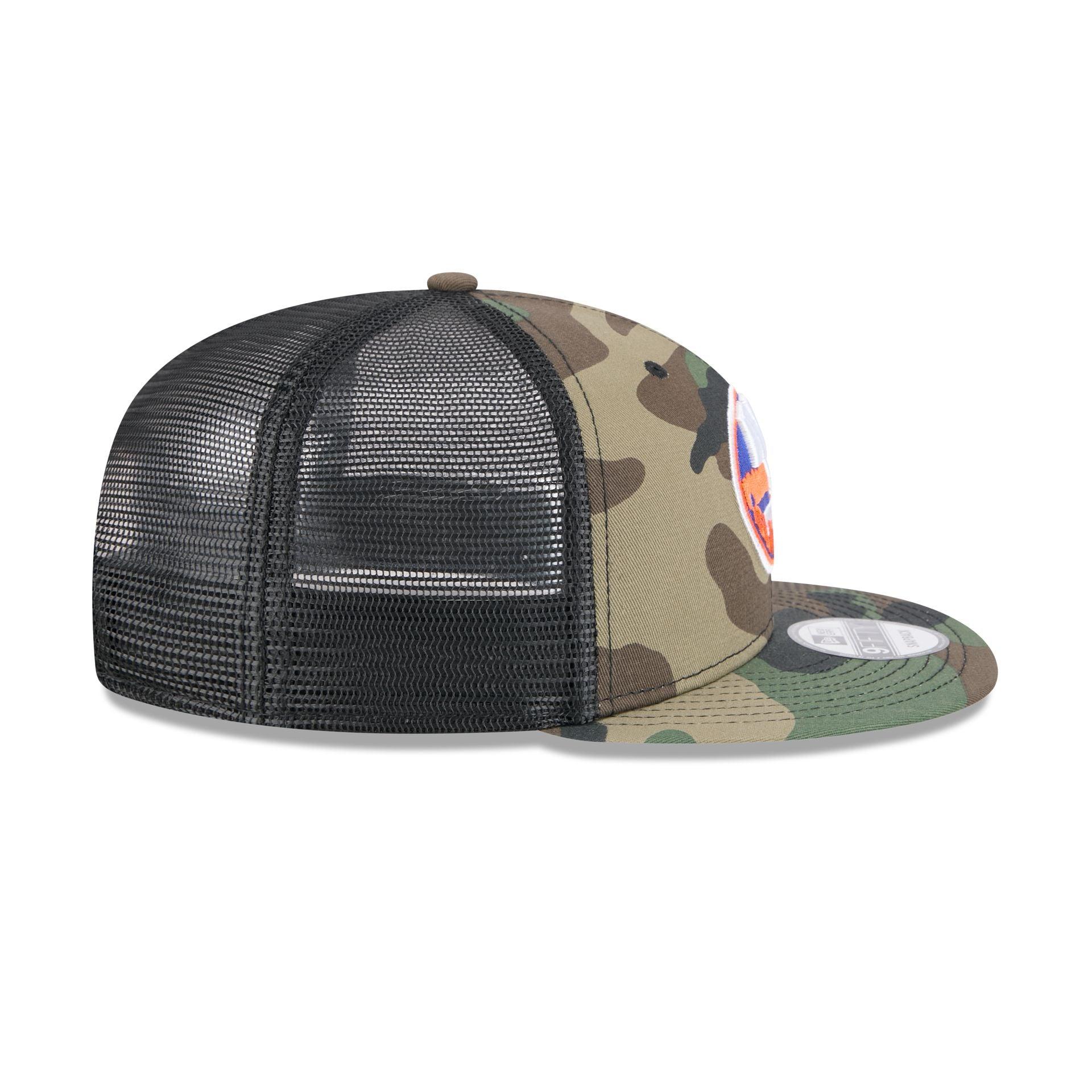 New York Islanders Camo 9FIFTY Trucker Hat Male Product Image