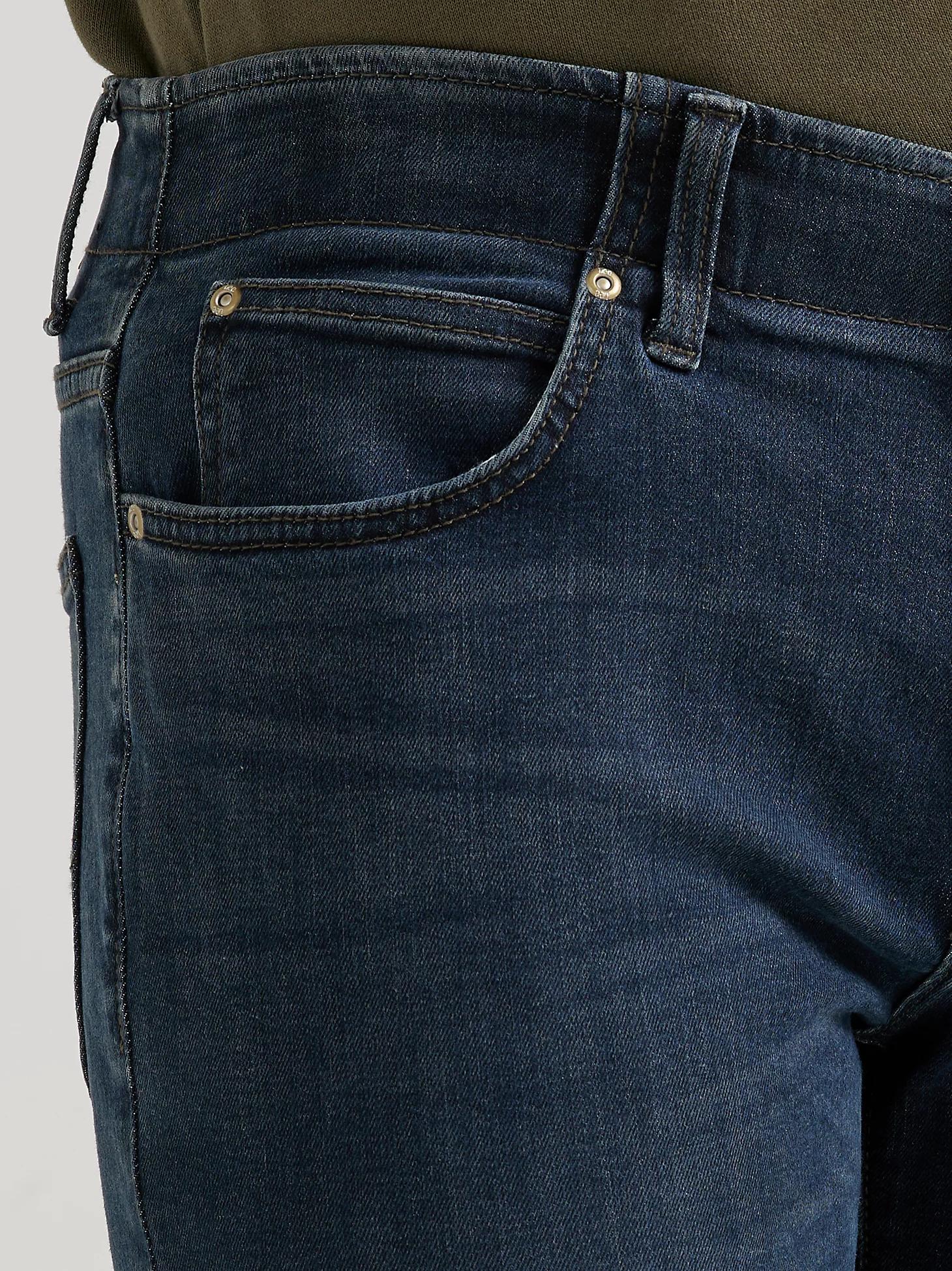 Men's Extreme Motion MVP Straight Fit Tapered Jean | Men's Jeans | Lee® Product Image