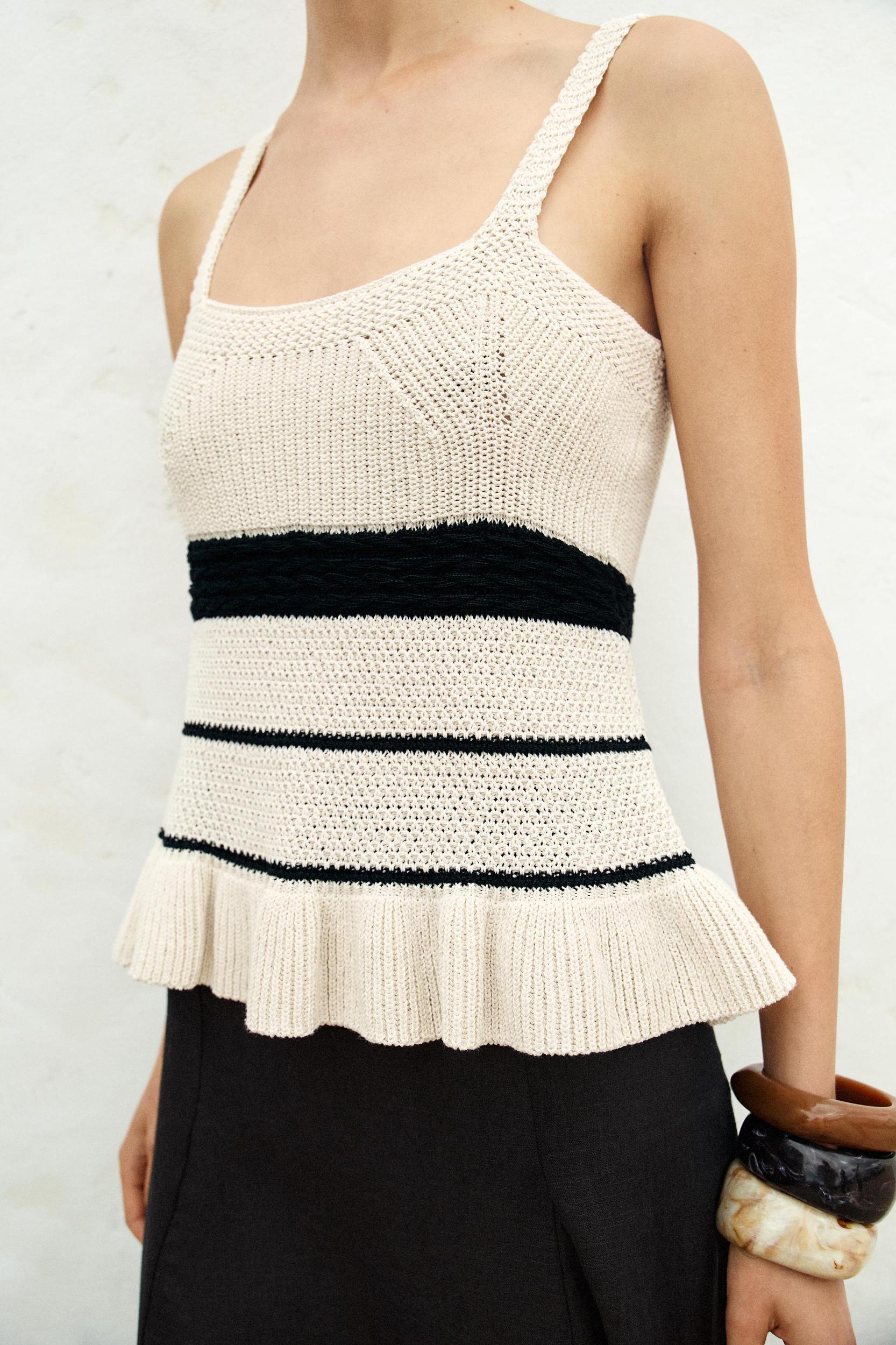 TEXTURED KNIT SPAGHETTI STRAP TOP Product Image