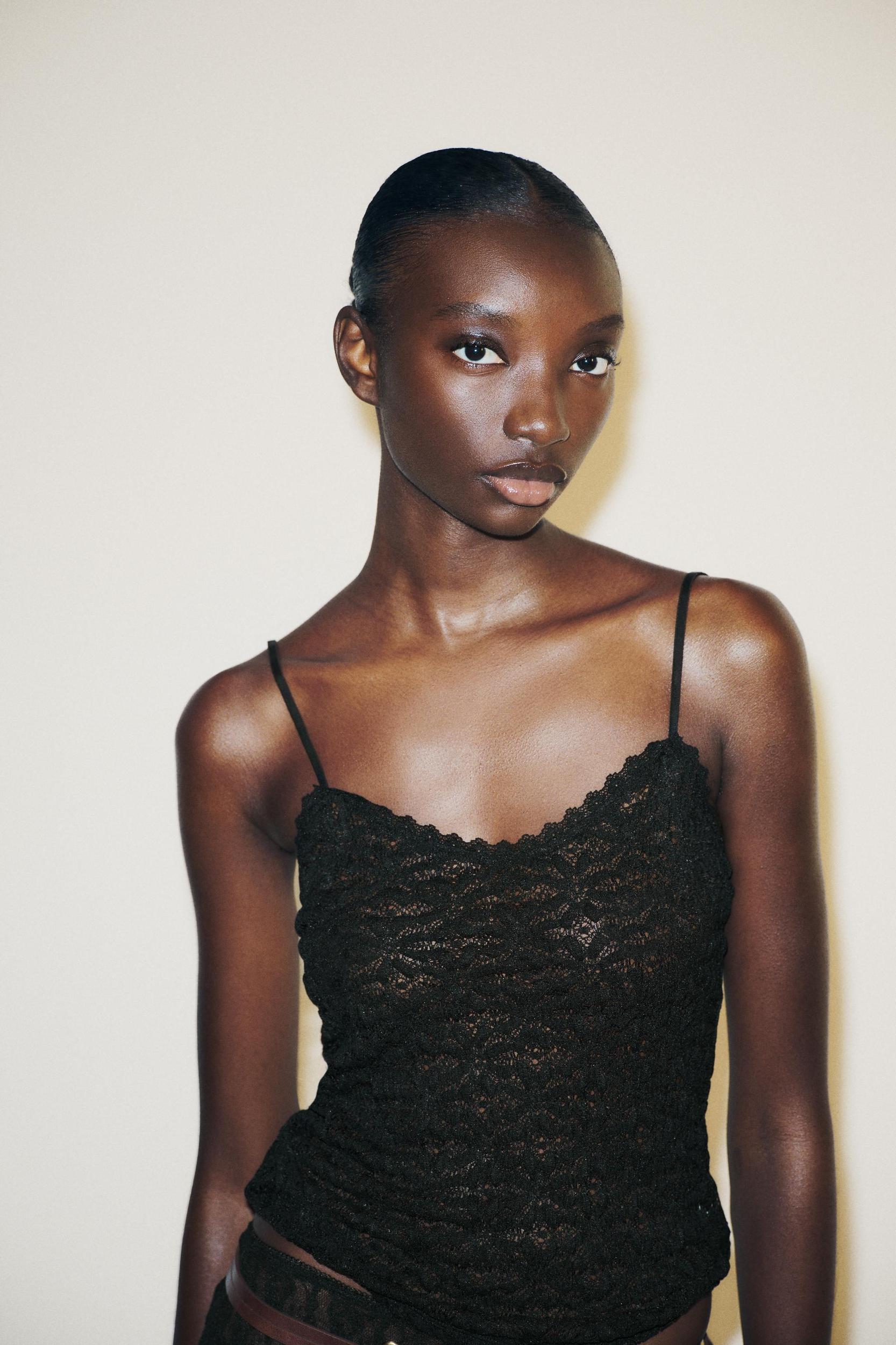 LACE CAMISOLE Product Image