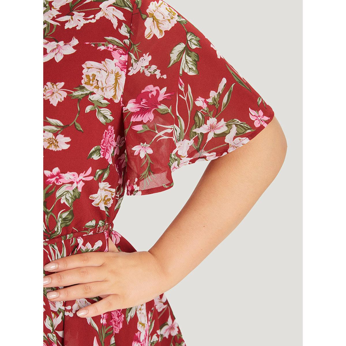 Plus Size Scarlet Floral Wrap Ruffle Sleeve Ties Blouse Women Elegant Short sleeve V-neck Dailywear Blouses BloomChic 28/5X Product Image