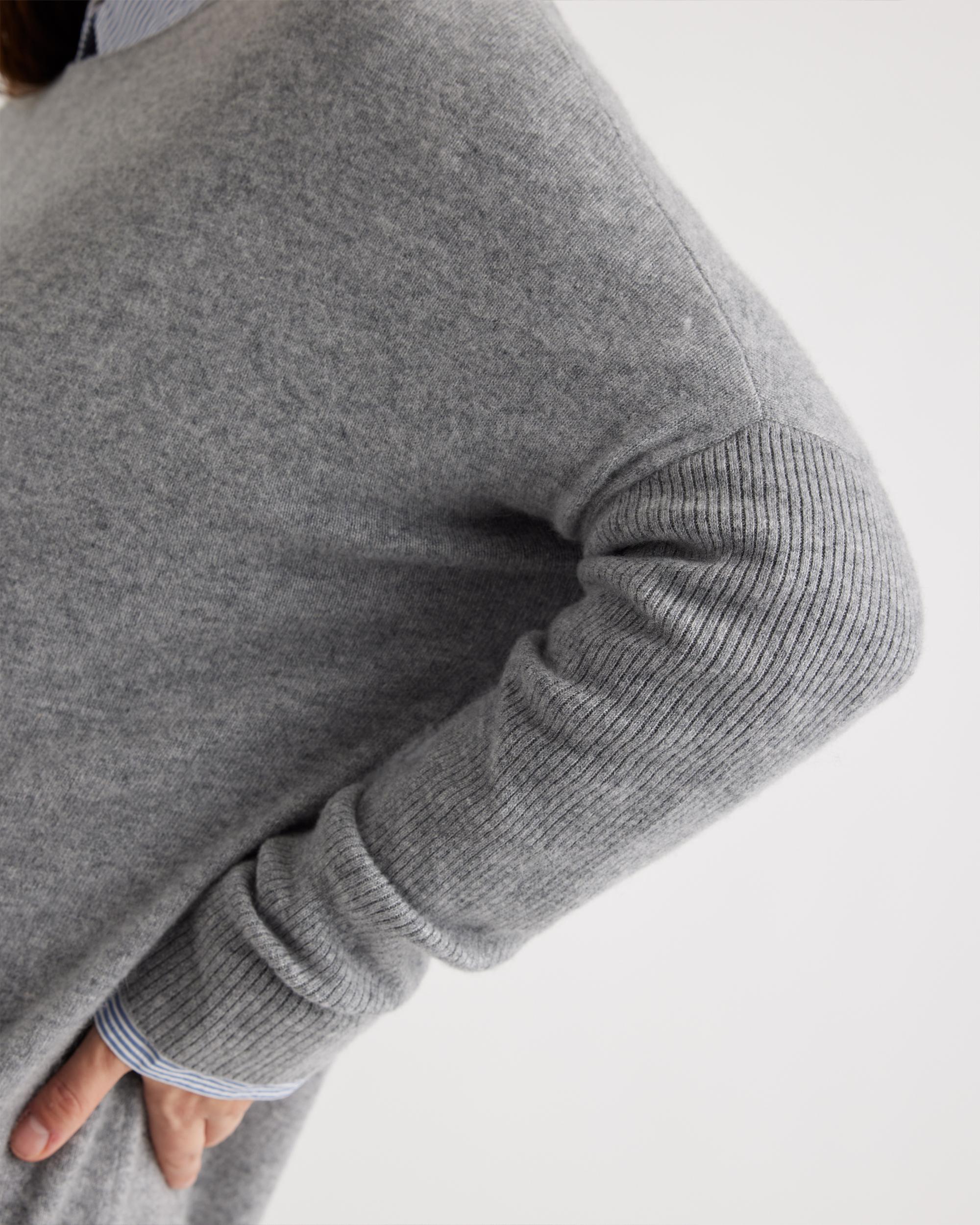 Quince | Women's Mongolian Cashmere Maternity OverSized Batwing Sweater Size XL Product Image