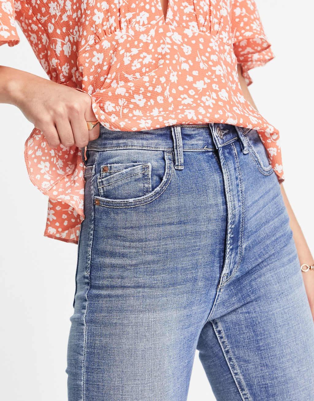 Stradivarius Tall super high waist skinny jeans in medium blue Product Image