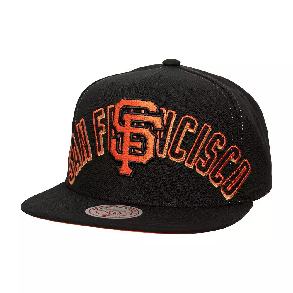 Men's Mitchell & Ness Black San Francisco Giants Full Frontal Snapback Hat Product Image