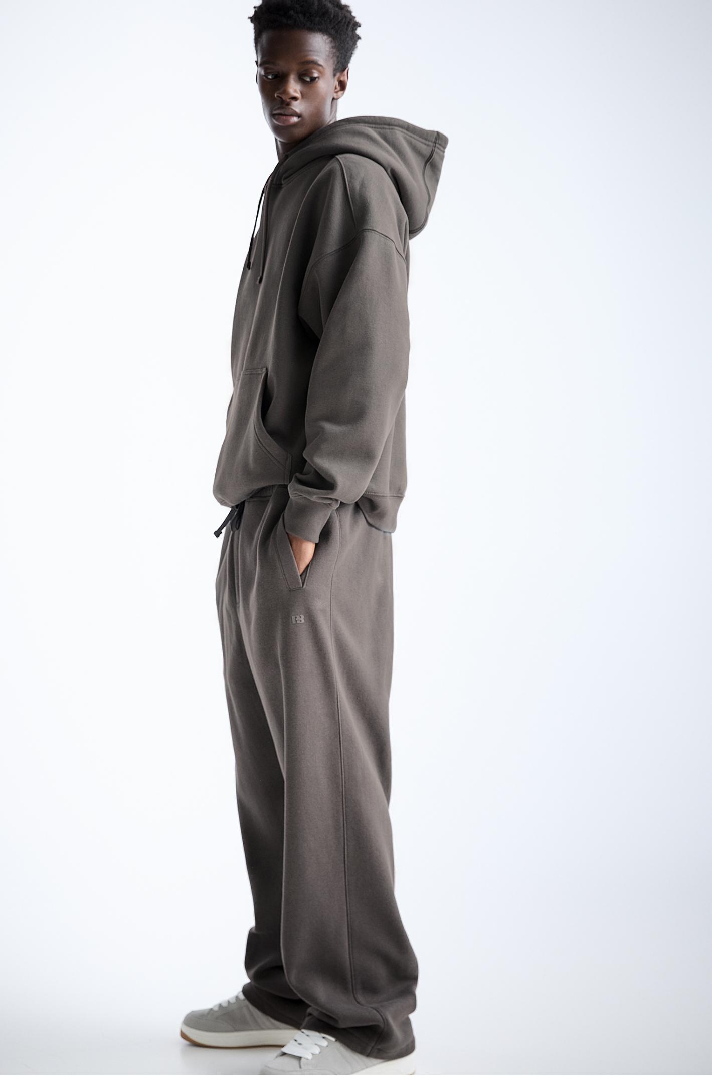 Baggy sweatpants Product Image