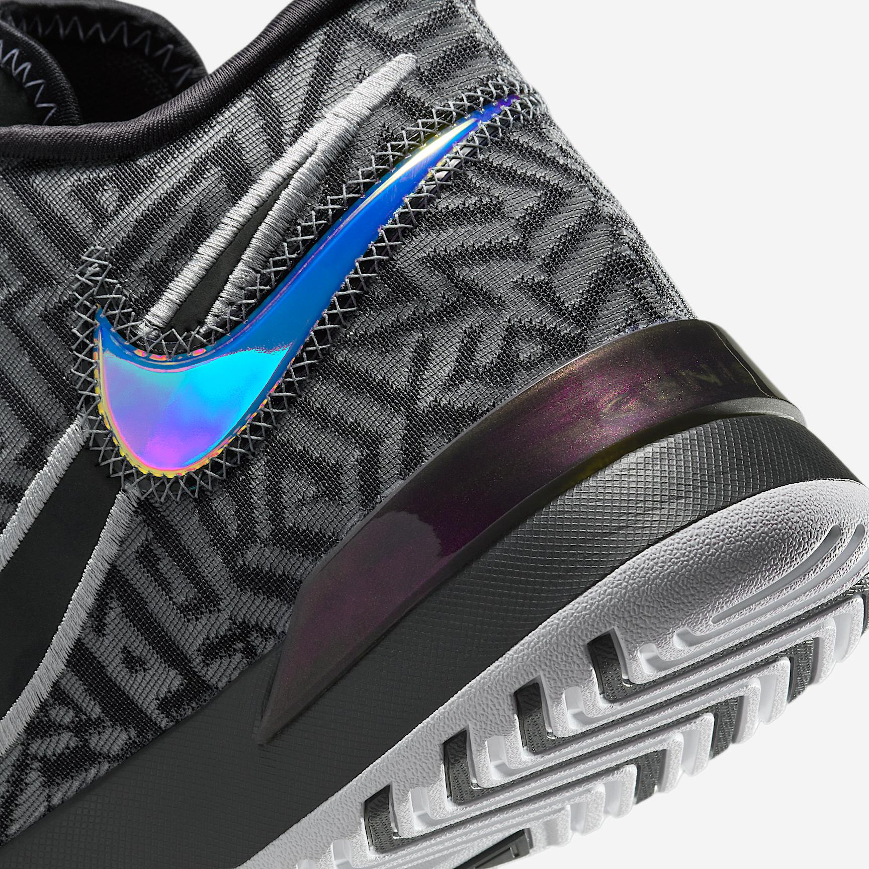 Nike Men's LeBron NXXT Genisus Basketball Shoes Product Image