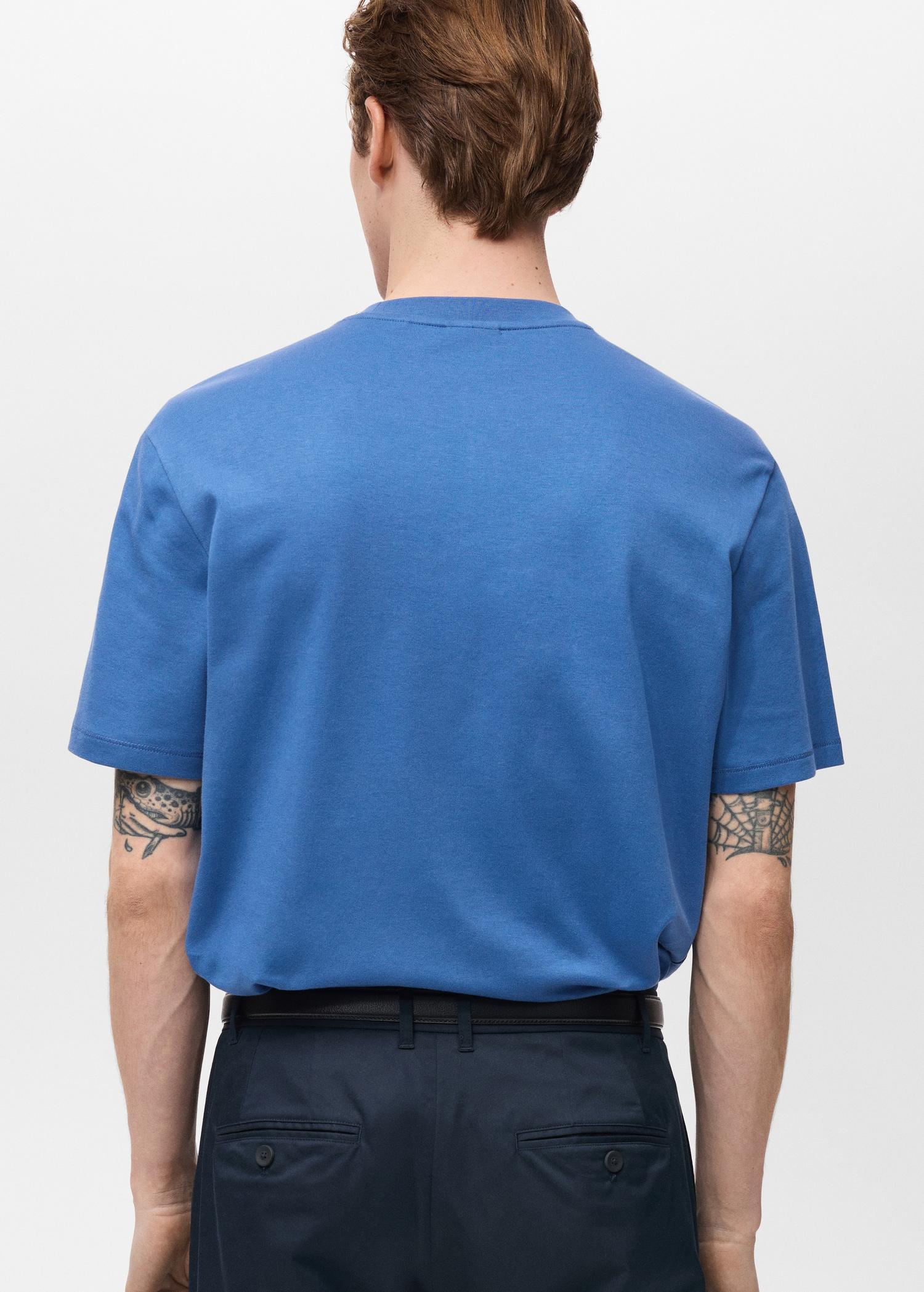 Medium-weight regular-fit t-shirt - Men | MANGO USA Product Image