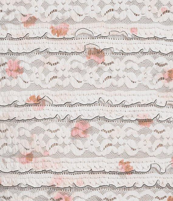 Evolutionary Lace Printed Short Sleeve Top Product Image