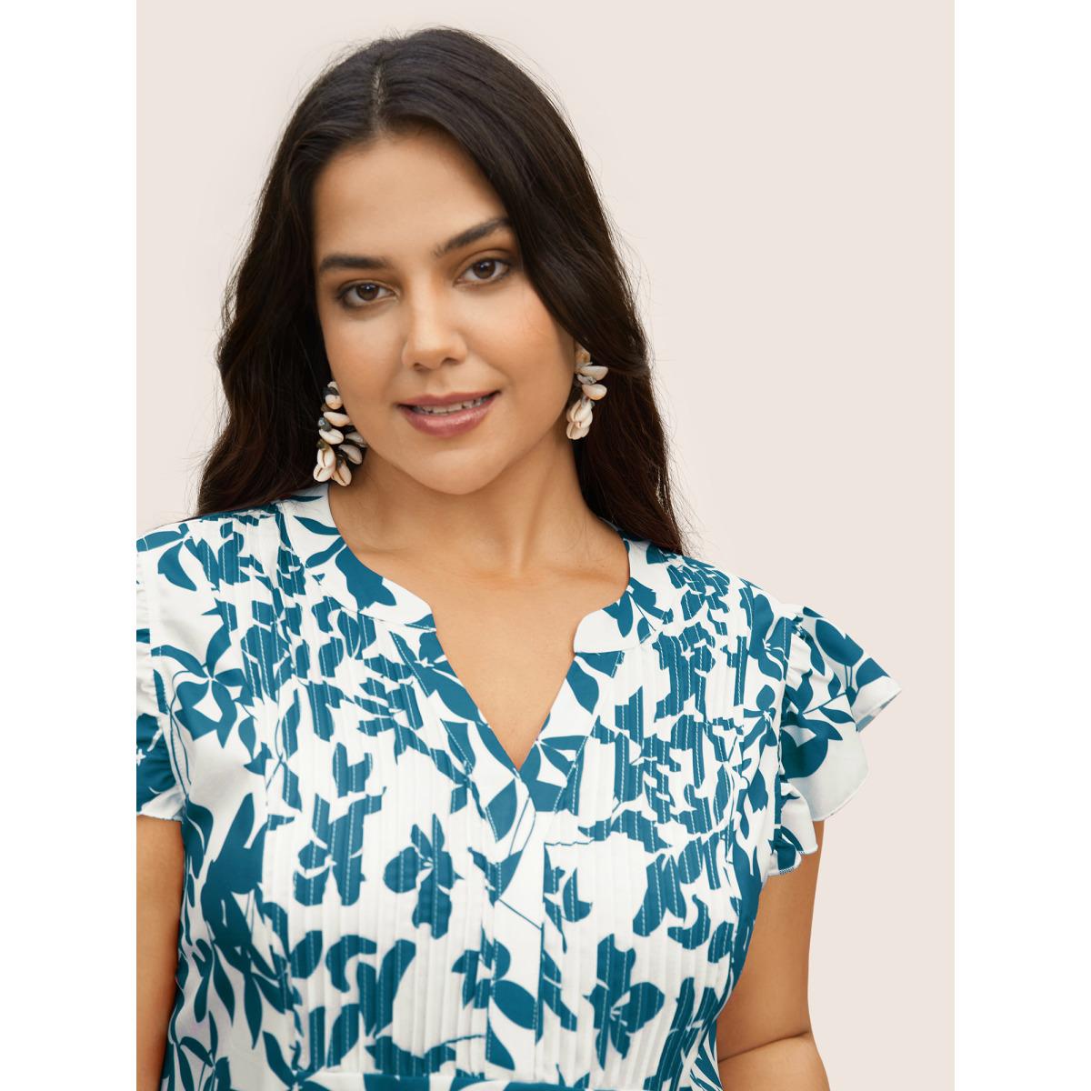 Plus Size Aegean Silhouette Floral Print Notched Collar Pleated Blouse Women Resort Cap Sleeve Notched collar Vacation Blouses BloomChic 14-16/1X Product Image