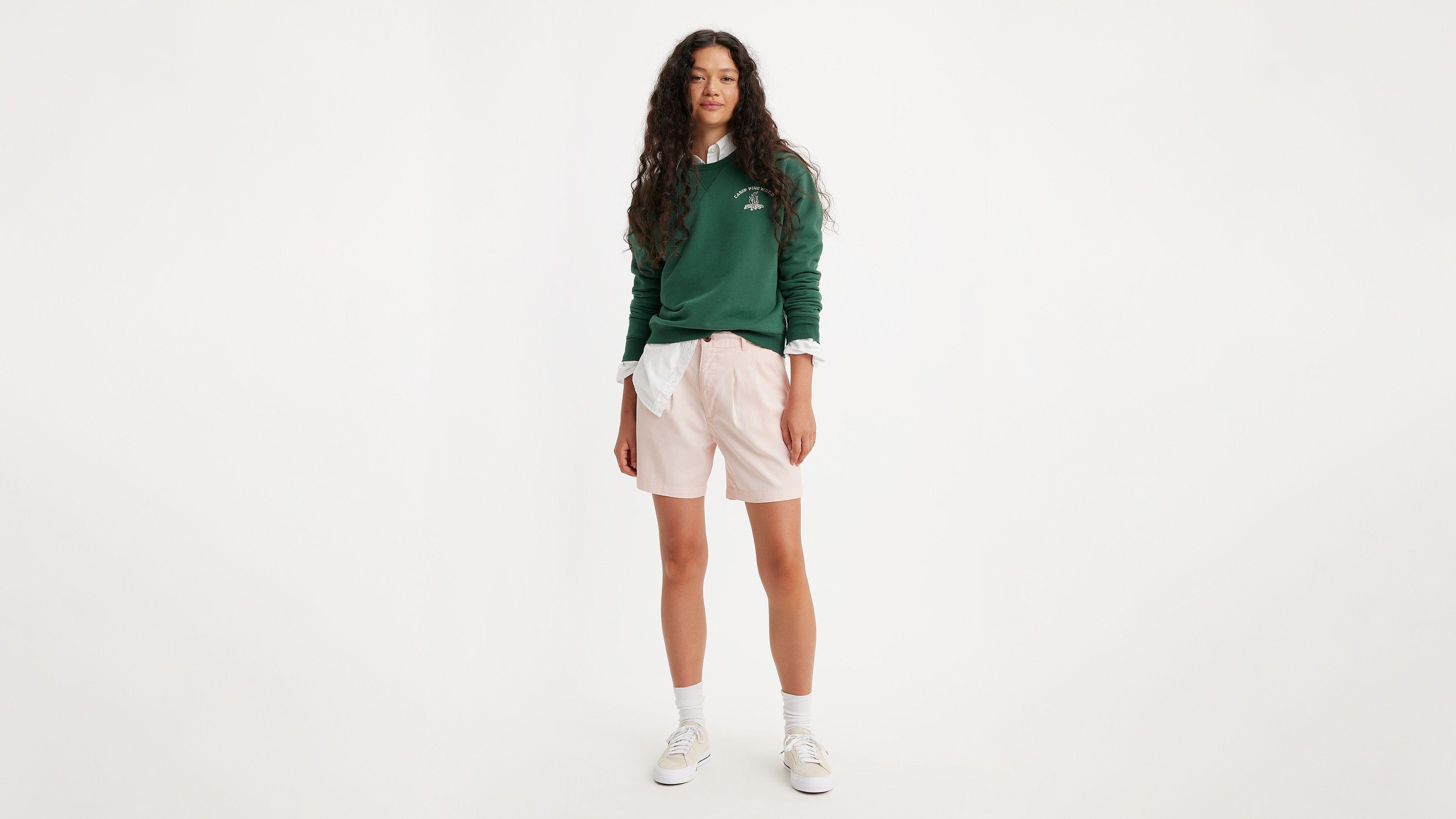 Pleated Women's Trouser Shorts Product Image
