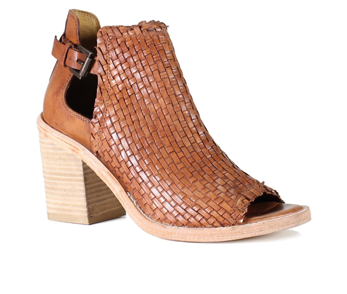 Women's DIBA TRUE Zest Fully Booties Product Image