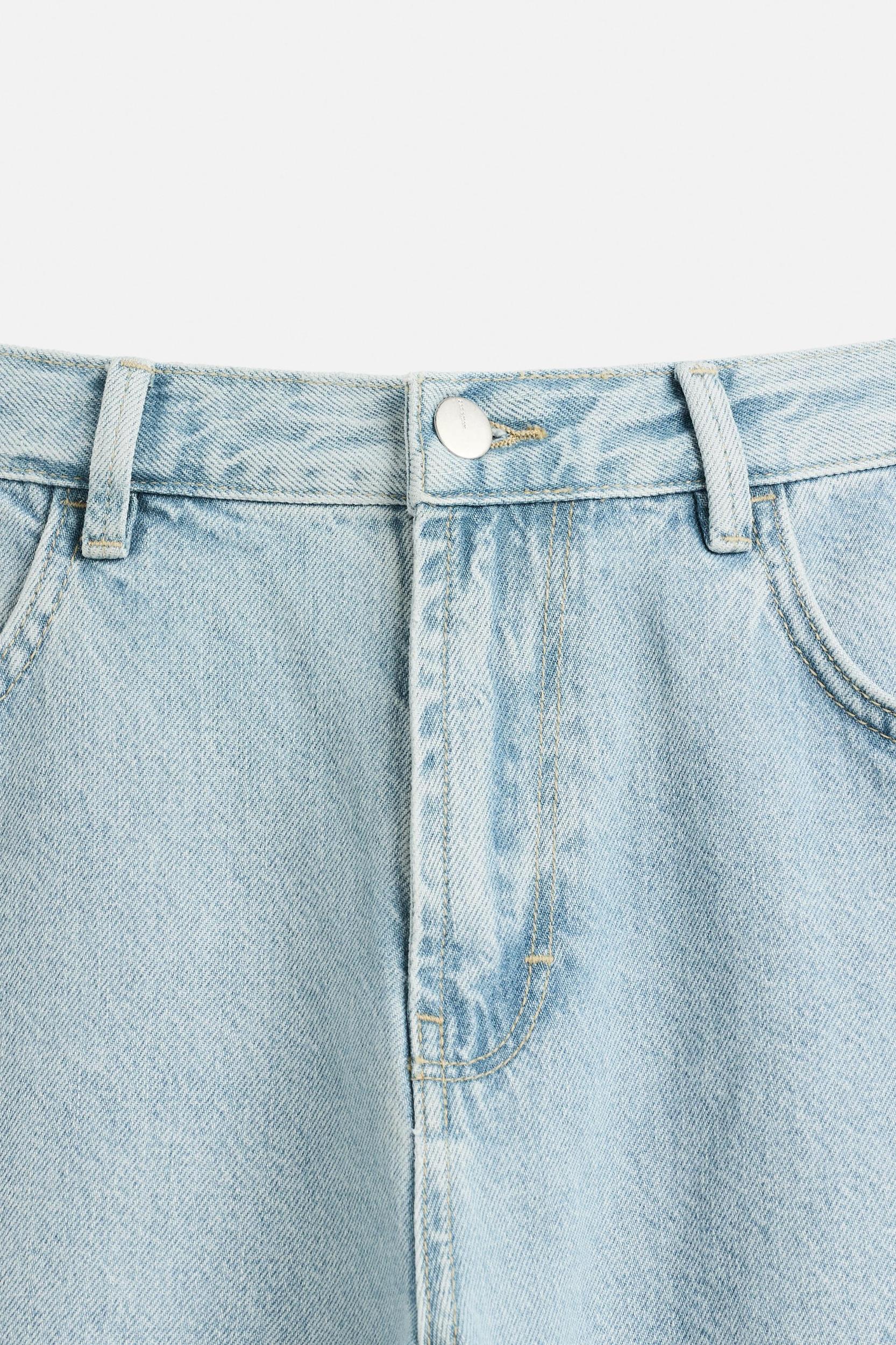 TIMELESS SLIM FIT JEANS Product Image