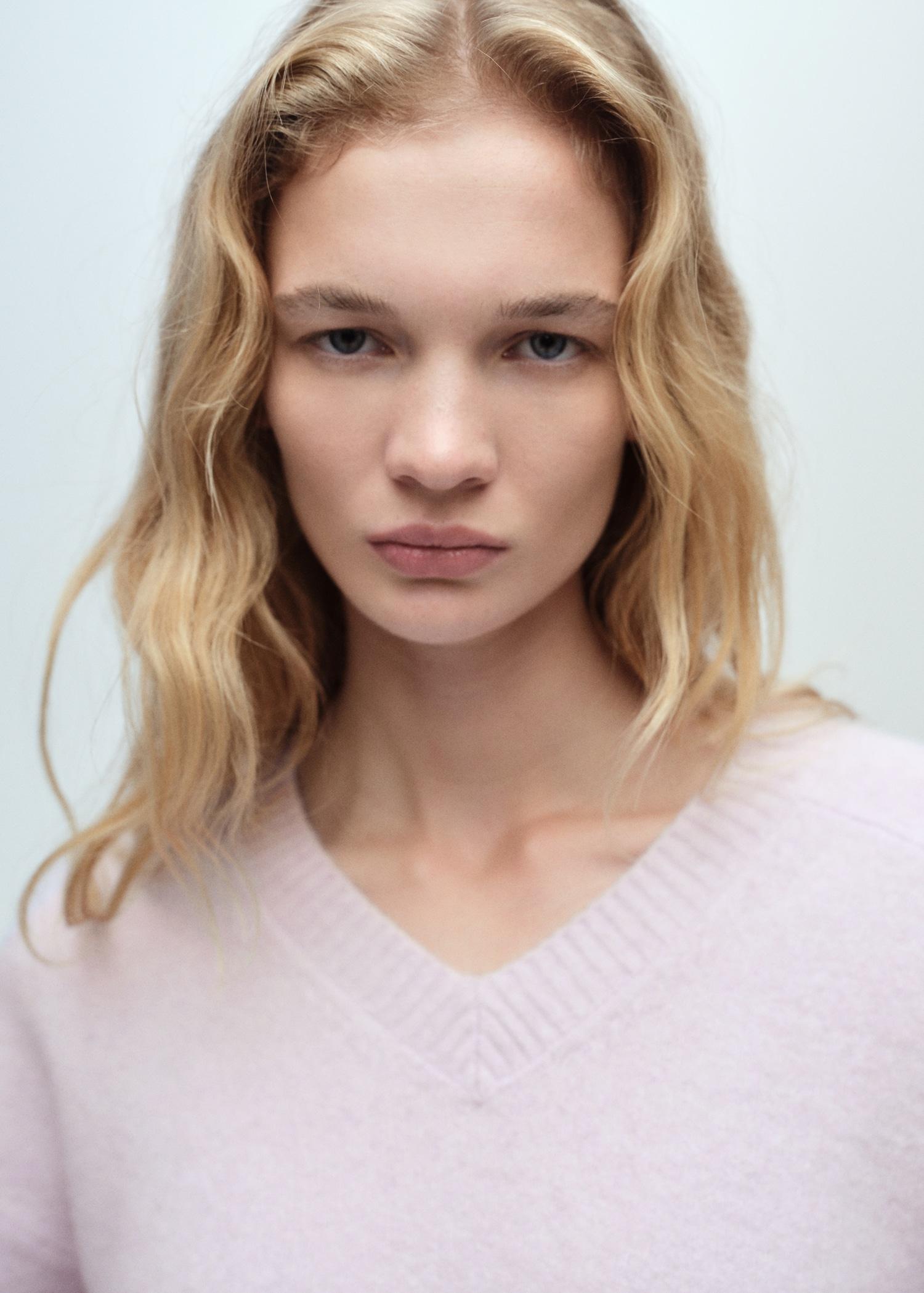 V-neck knit sweater - Women | MANGO USA Product Image