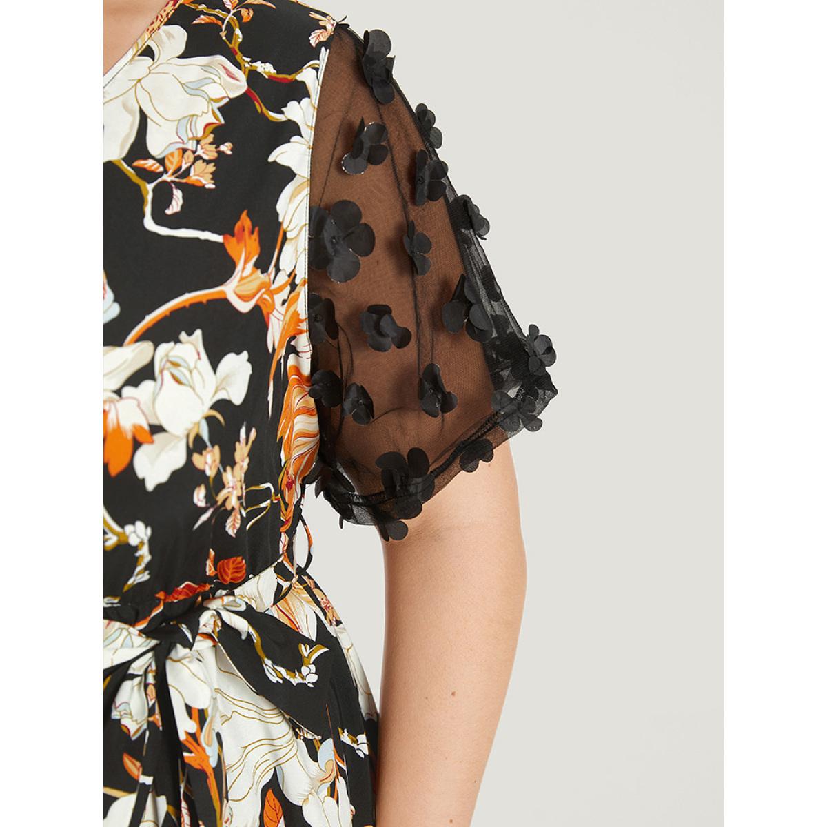Plus Size Floral Print Mesh Pocket Belted Patchwork Dress Black Women Glamour Belted V-neck Short sleeve Curvy Knee Dress BloomChic 28/5X Product Image