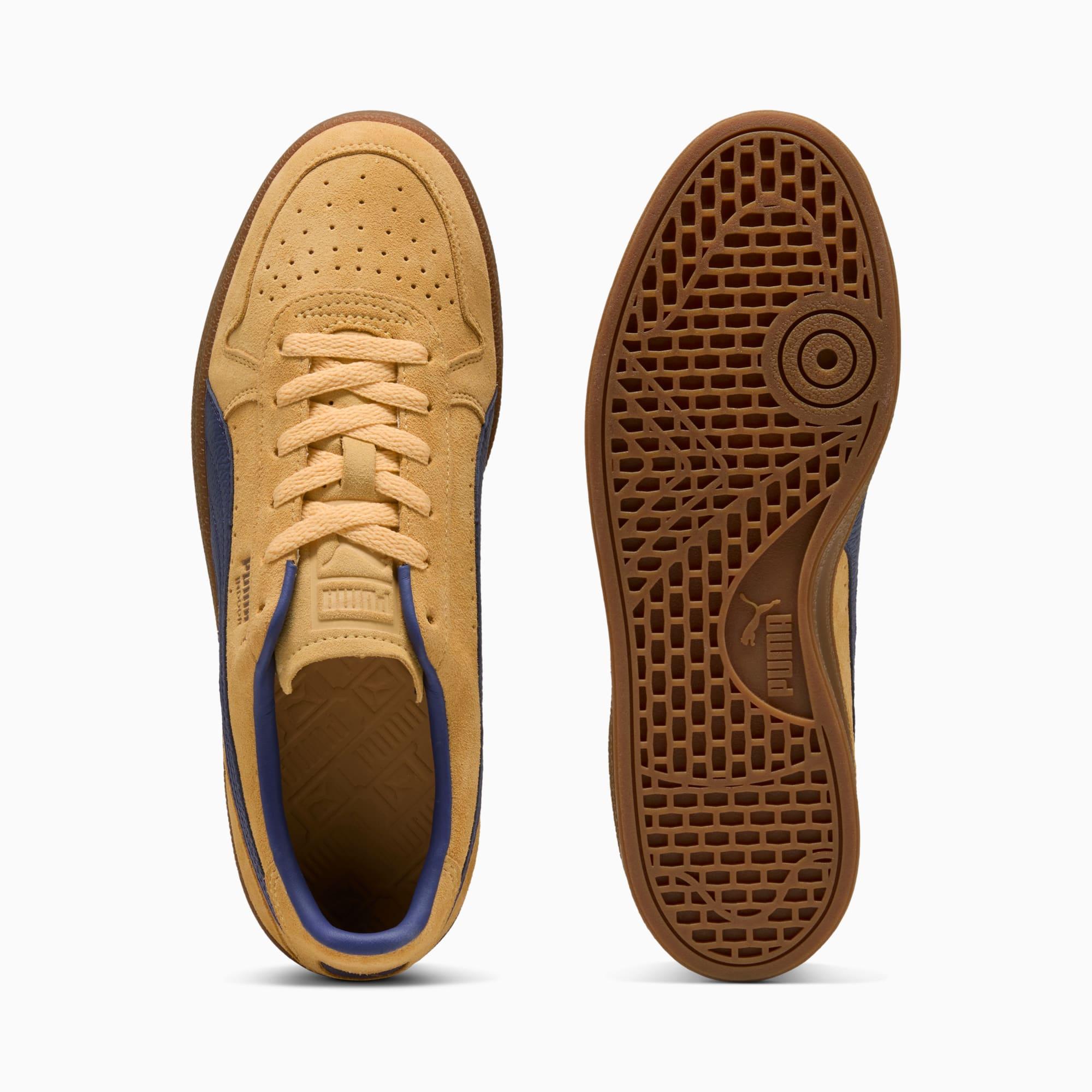 Indoor Soft Sneakers Product Image