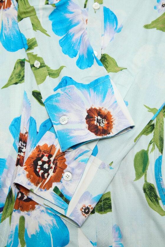 Button-up printed shirt Product Image