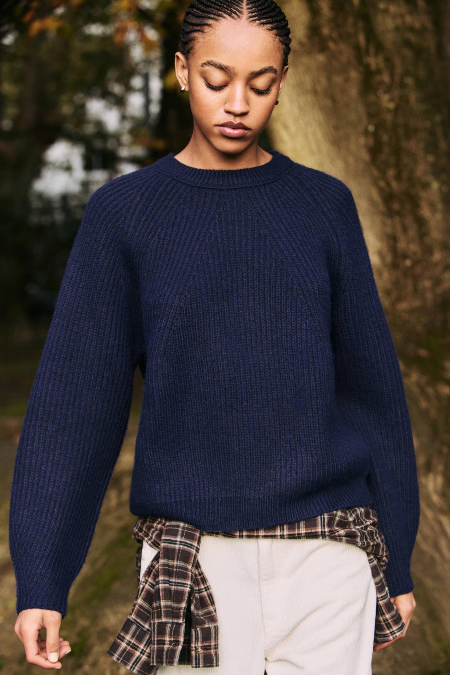 Soft purl knit sweater Product Image